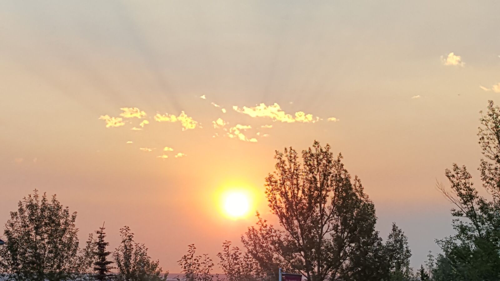 Samsung GALAXY S6 edge sample photo. Sunrise, sun rays, sunlight photography