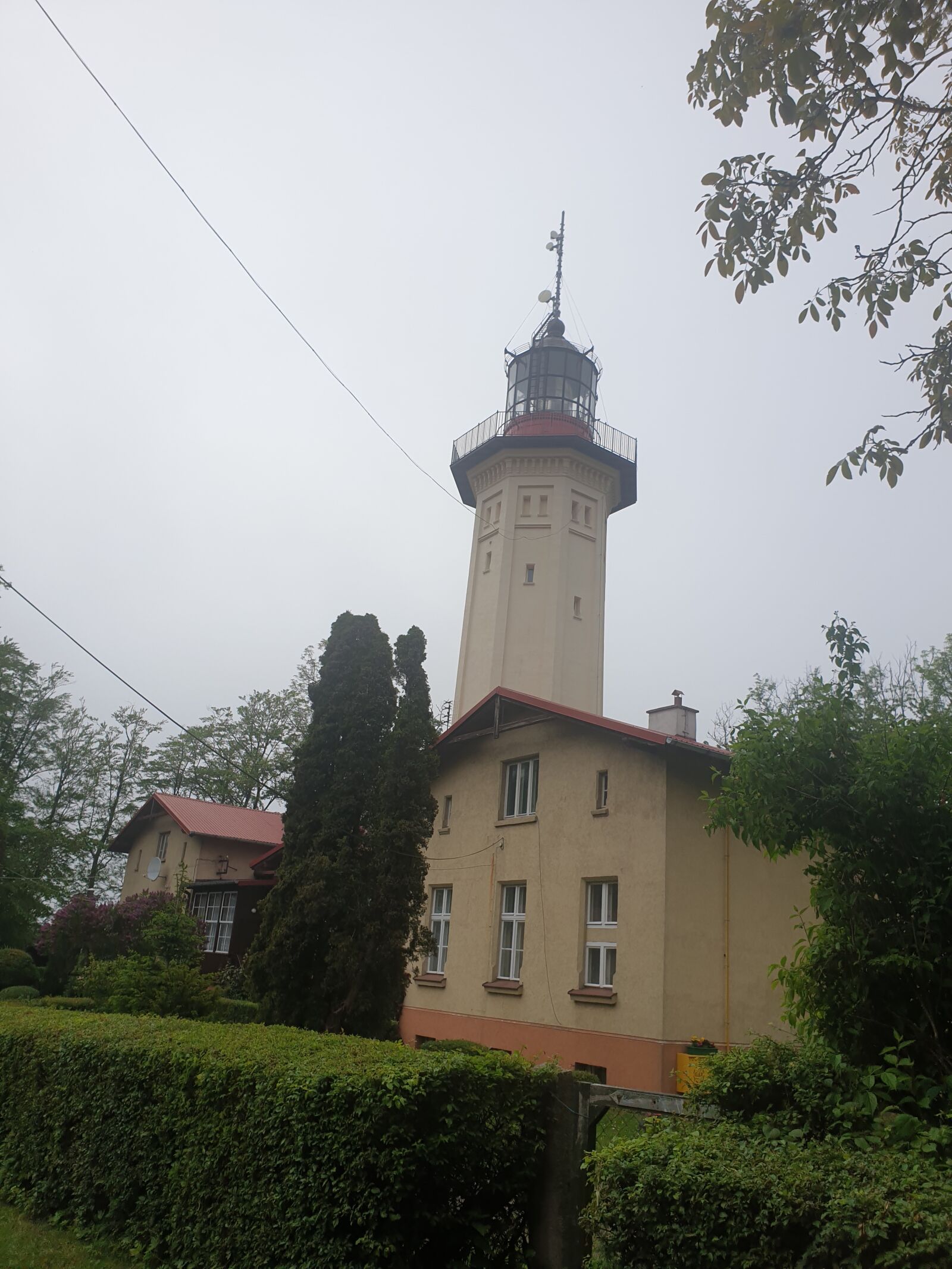 Samsung Galaxy S9 sample photo. Lantern, sea, tower photography