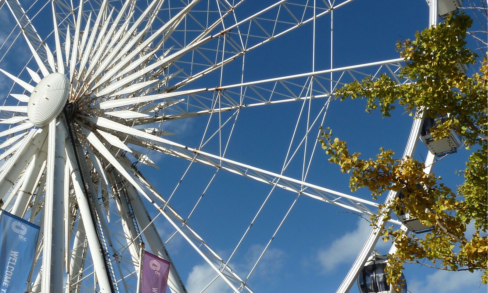 Panasonic Lumix DMC-ZS7 (Lumix DMC-TZ10) sample photo. Sky, wheel, ferris wheel photography