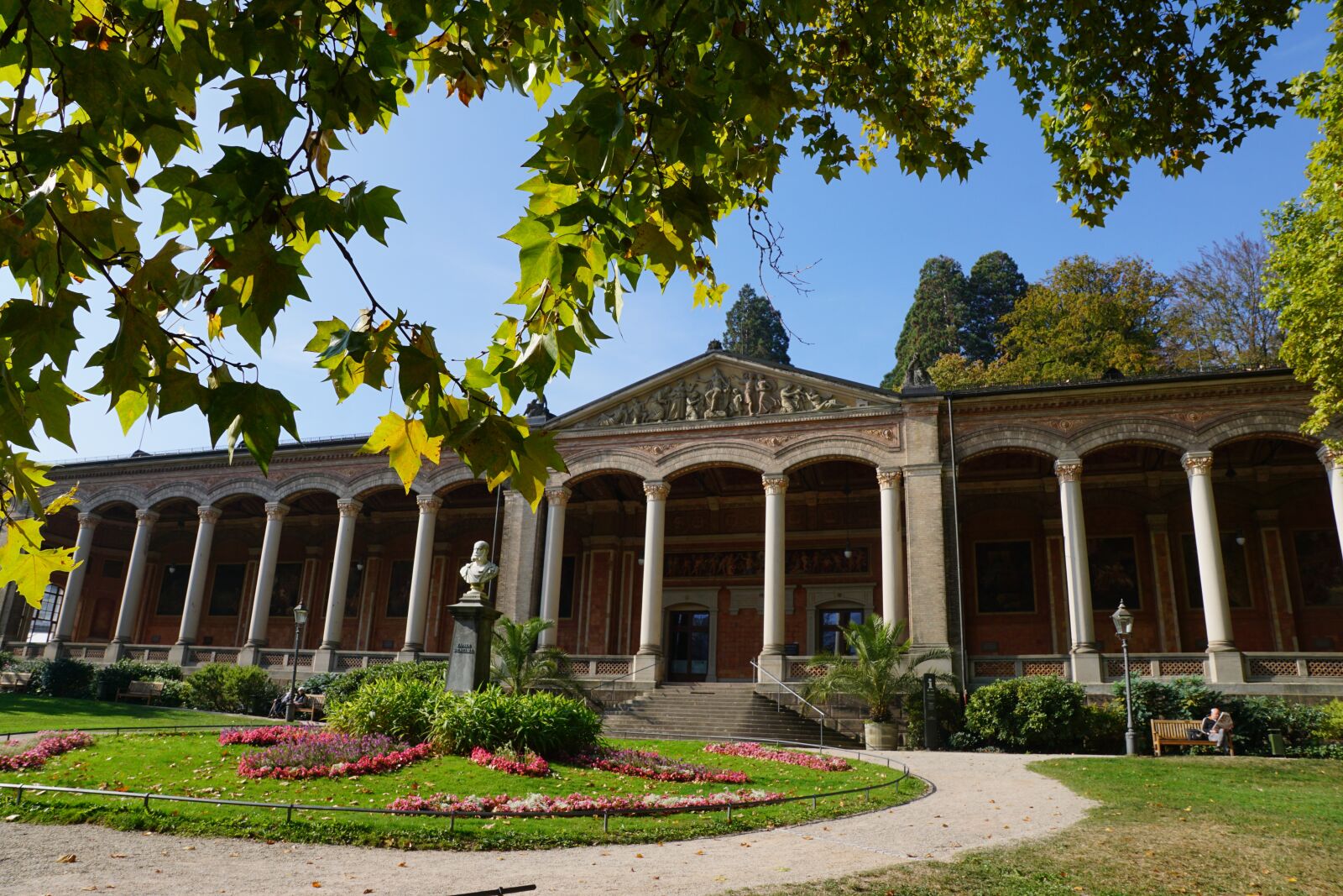 Sony ILCA-77M2 + Sony DT 16-50mm F2.8 SSM sample photo. Baden baden, pump room photography