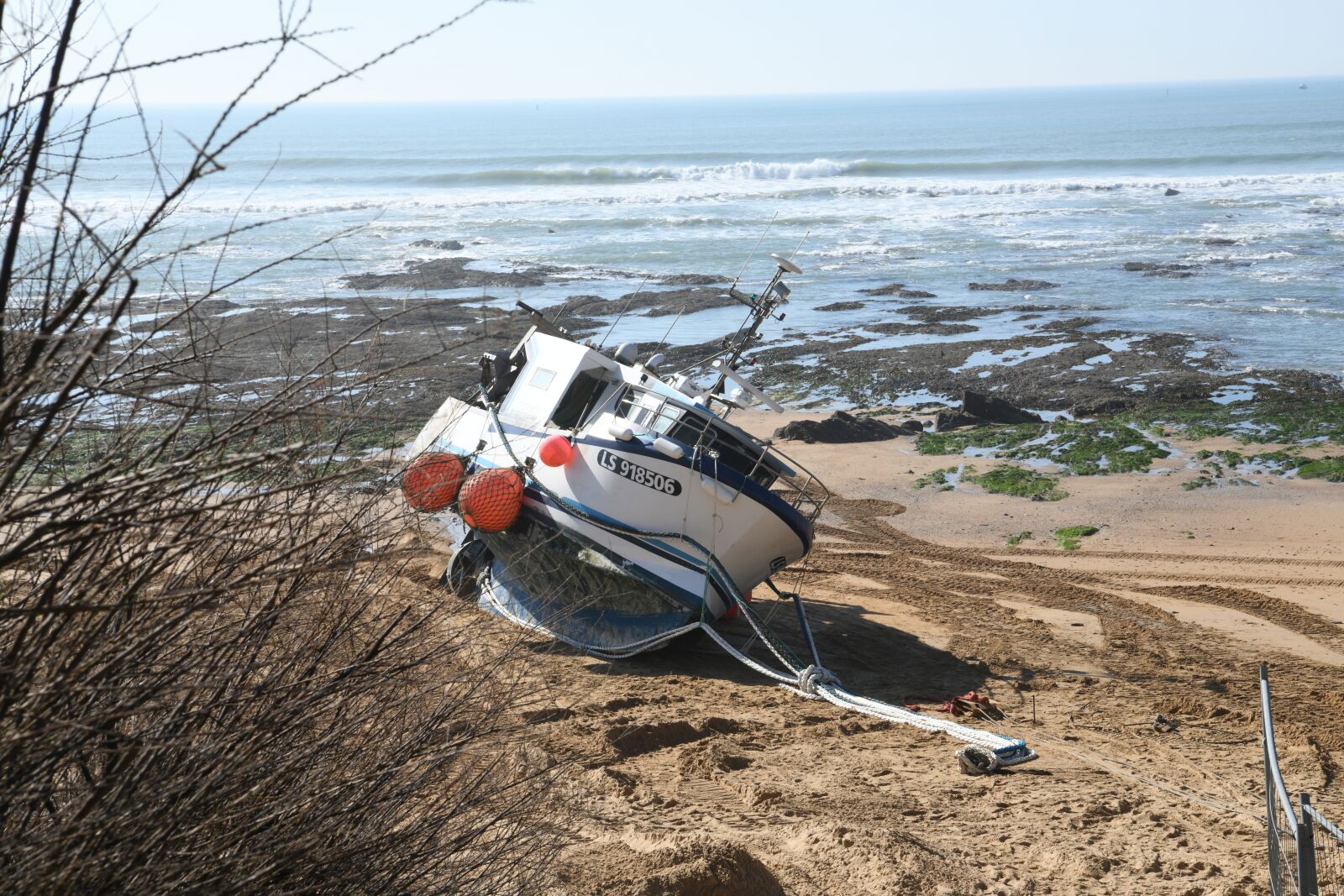 Nikon D850 sample photo. Boat, stranding, elizabeth photography