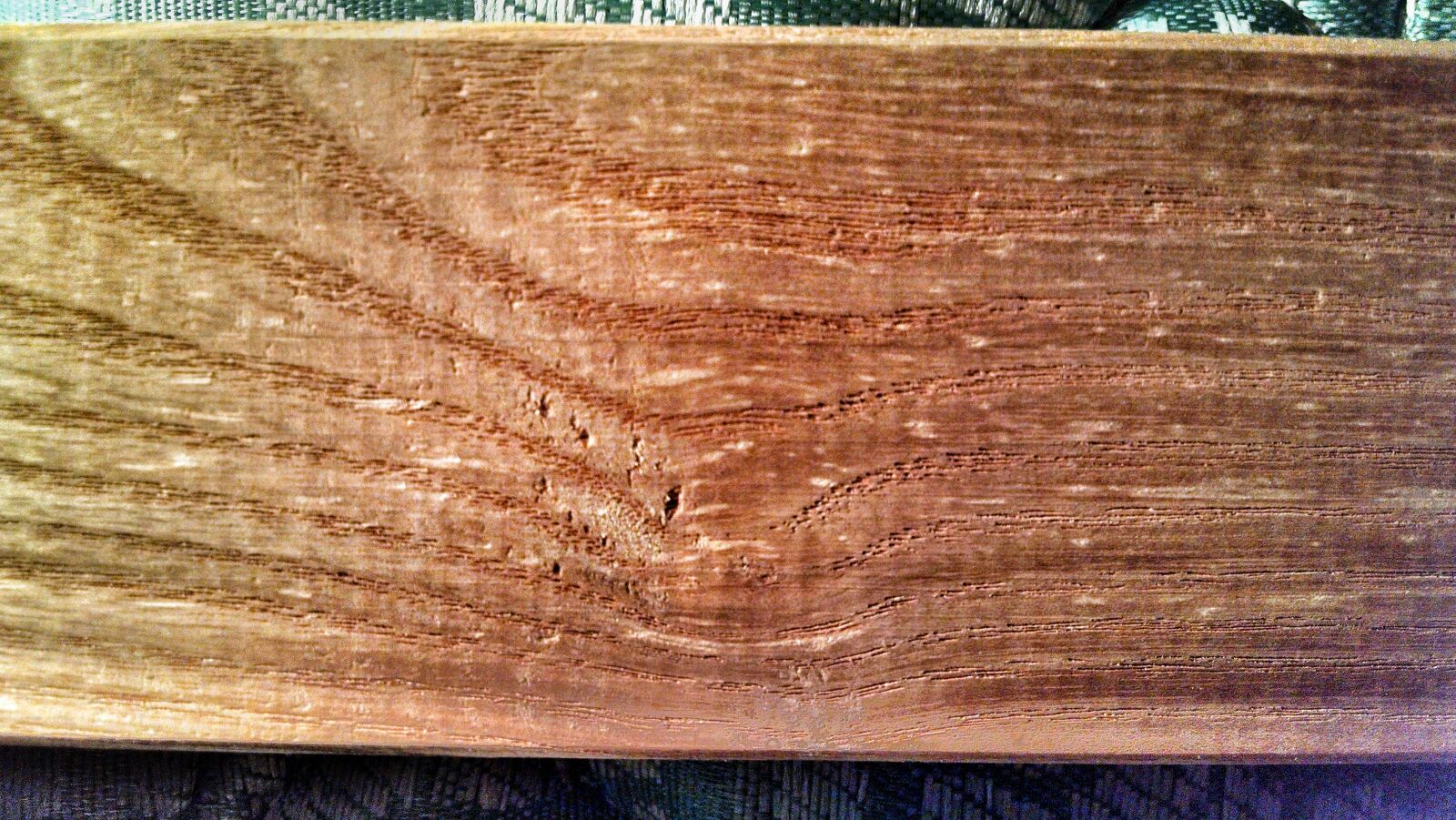 Motorola Moto X (1st Gen) sample photo. Detail, grain, night, texture photography