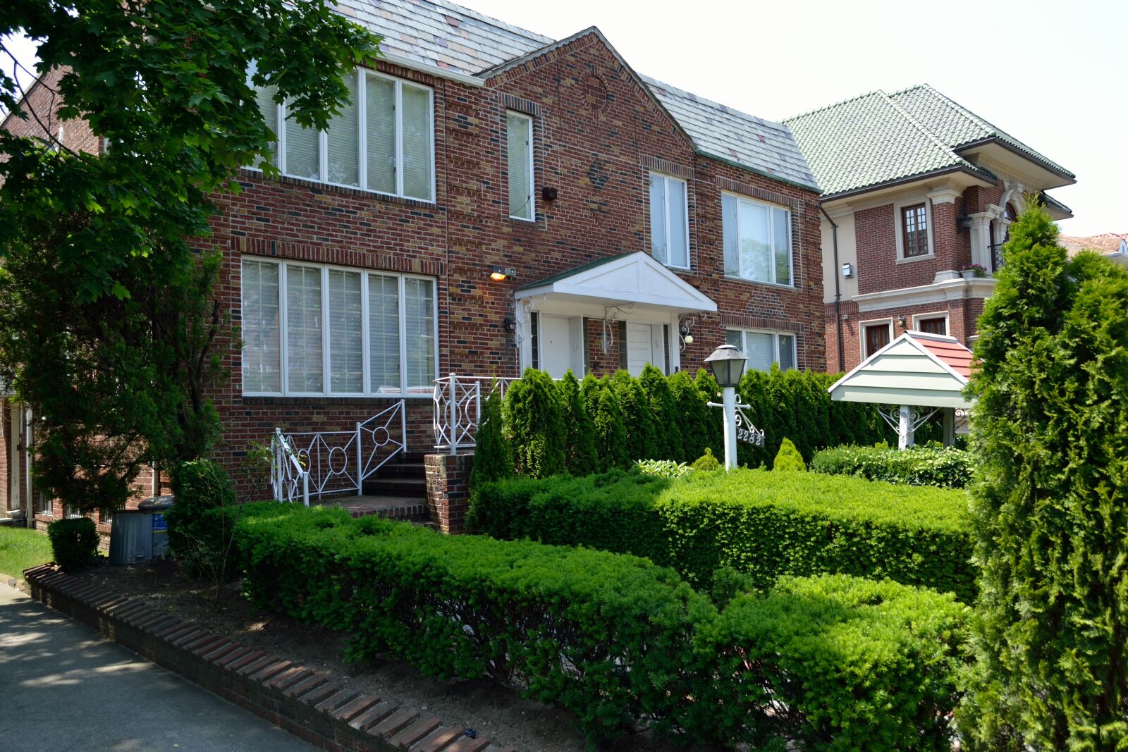 Nikon D3100 sample photo. Queens, new york city photography