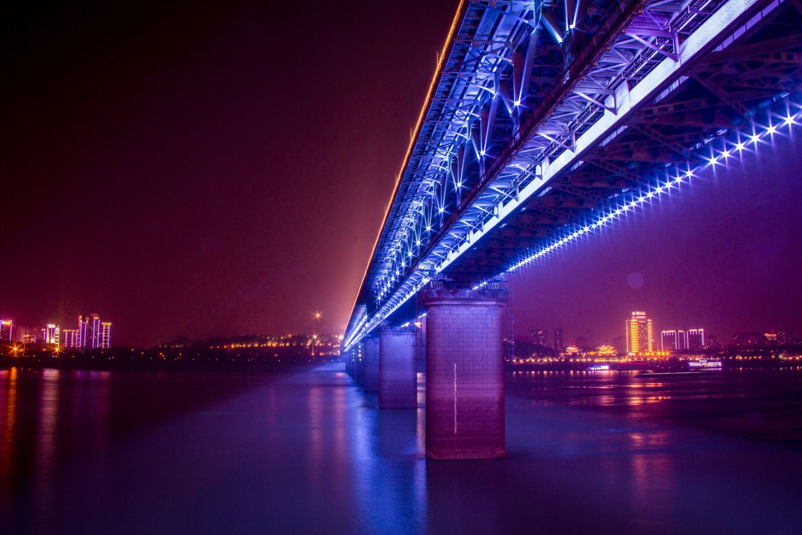 Canon EF-S 18-200mm F3.5-5.6 IS sample photo. Bridge, twilight, evening photography