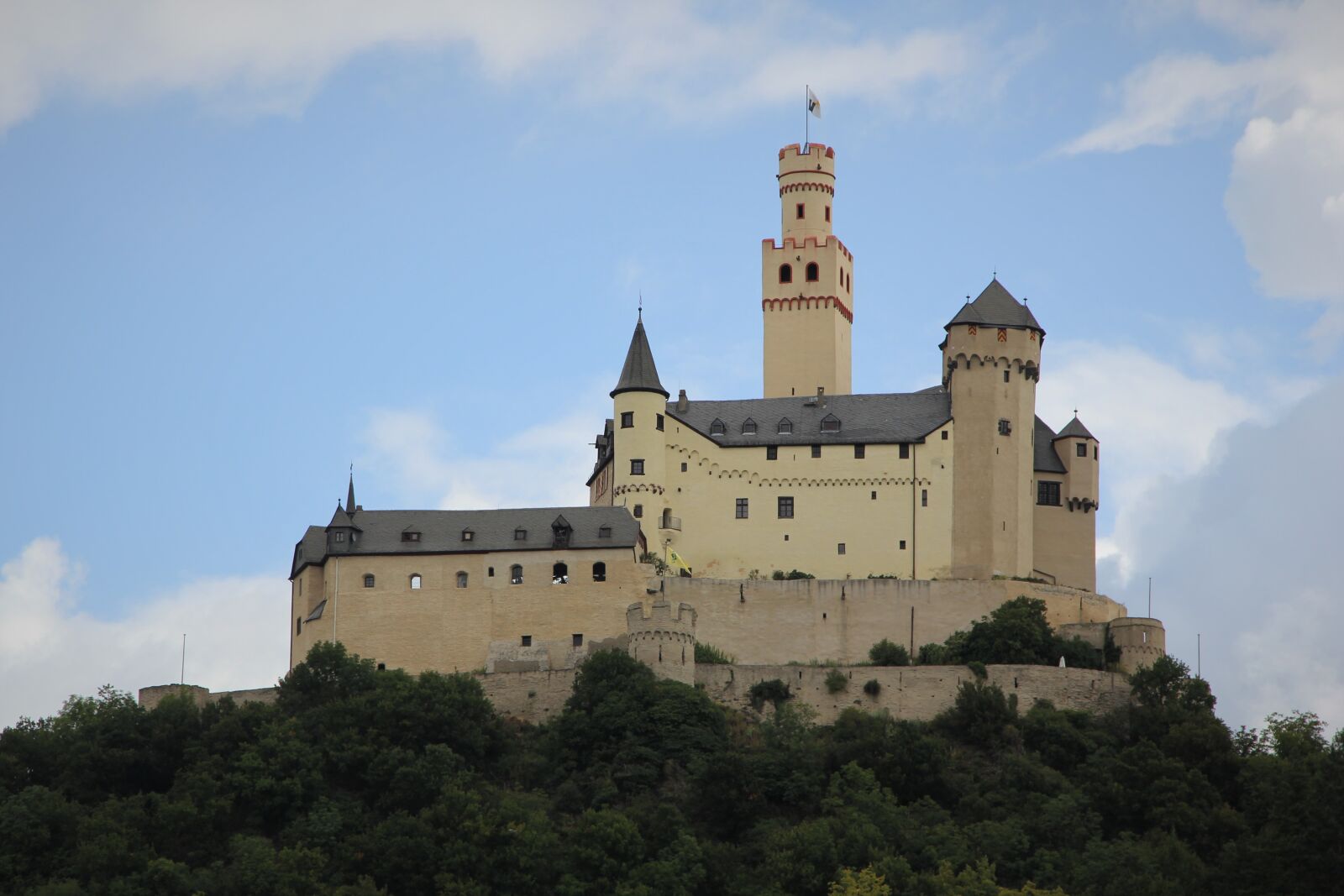 Canon EOS 60D sample photo. Castle, white, travel photography
