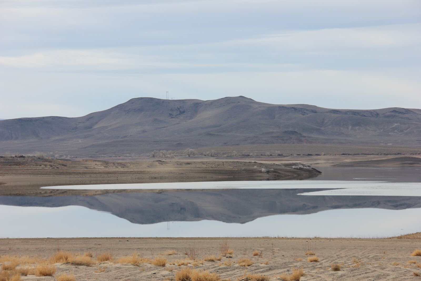 Canon EOS 550D (EOS Rebel T2i / EOS Kiss X4) sample photo. Reflection, lake, water photography