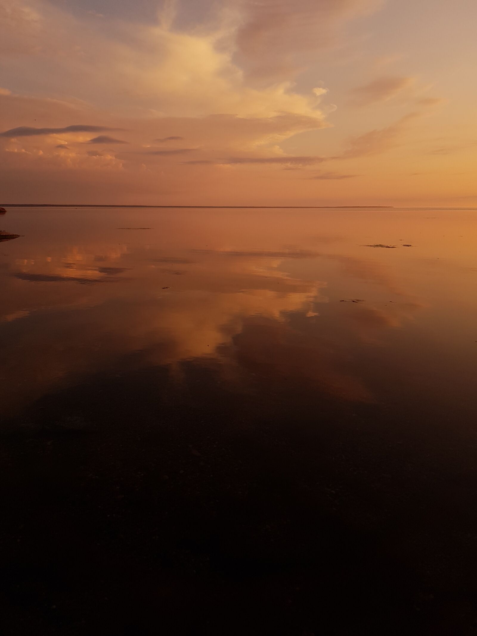 Samsung Galaxy S8 sample photo. Balance, calm, sunset photography