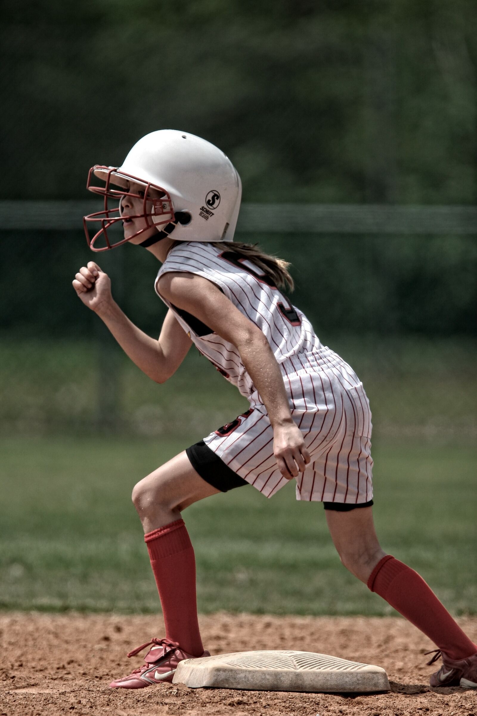 Canon EOS 20D sample photo. Softball, runner, girl photography