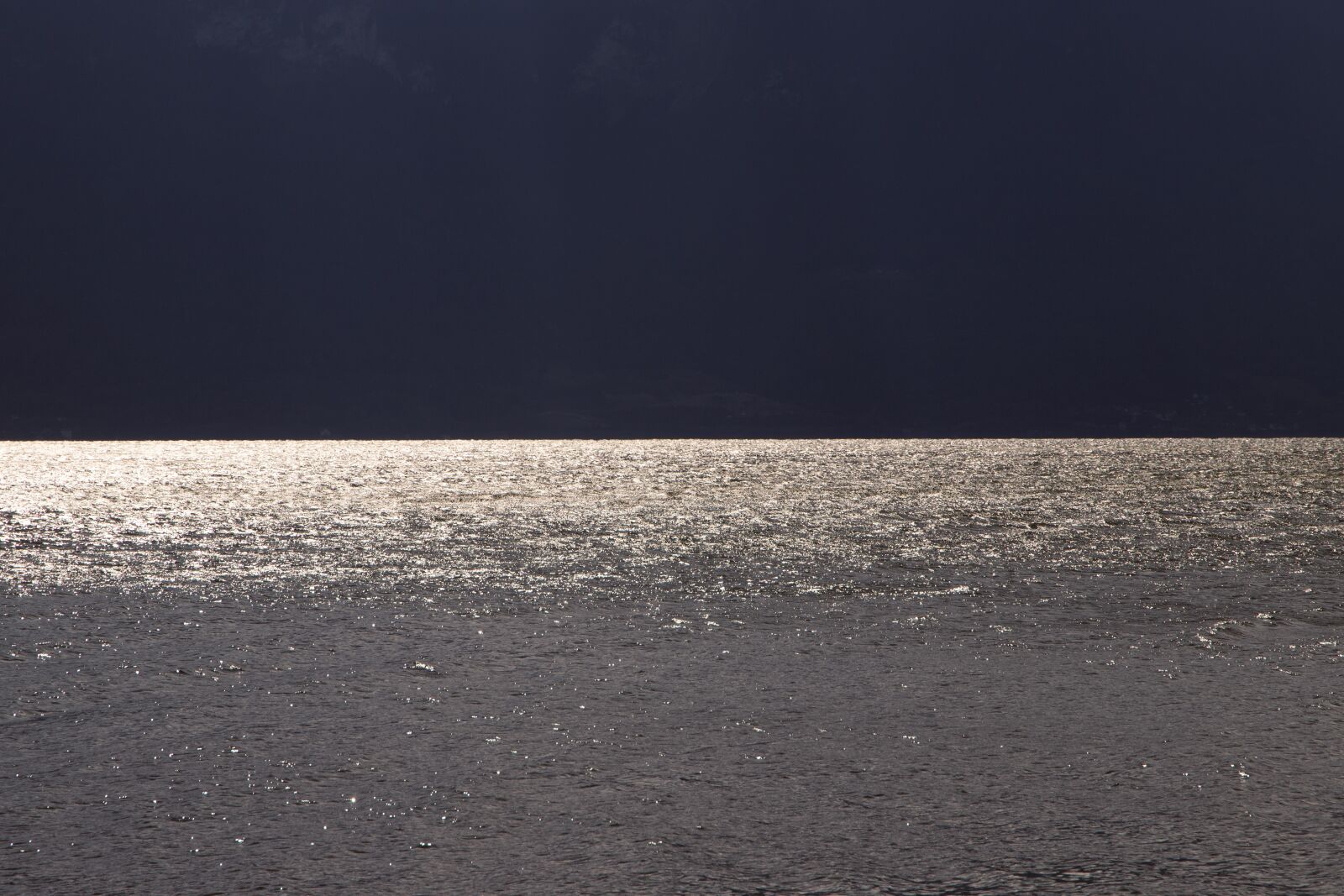 Canon EOS 6D Mark II sample photo. Horizon, wide, lake photography