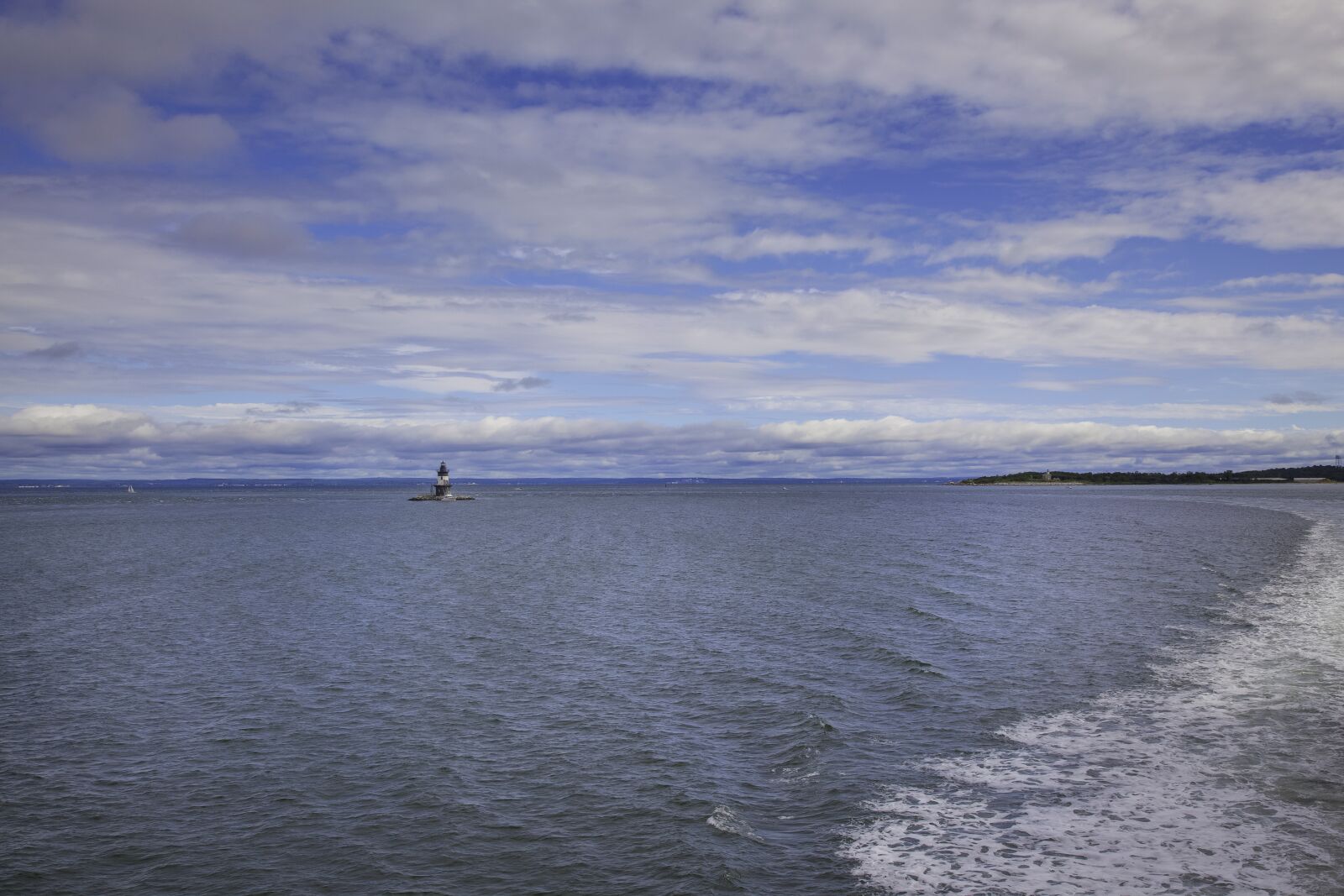Canon EOS 5D Mark II sample photo. Ocean, lighthouse, water photography