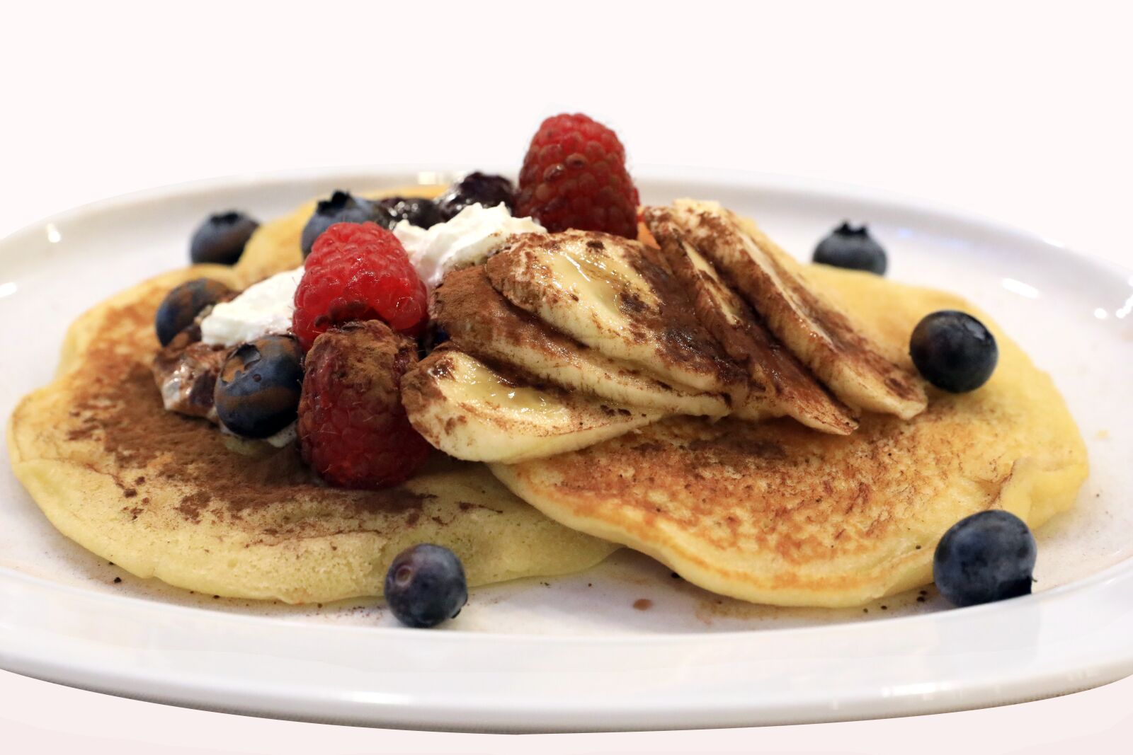 Canon EOS 5D Mark IV sample photo. Pancake, syrup, healthy photography