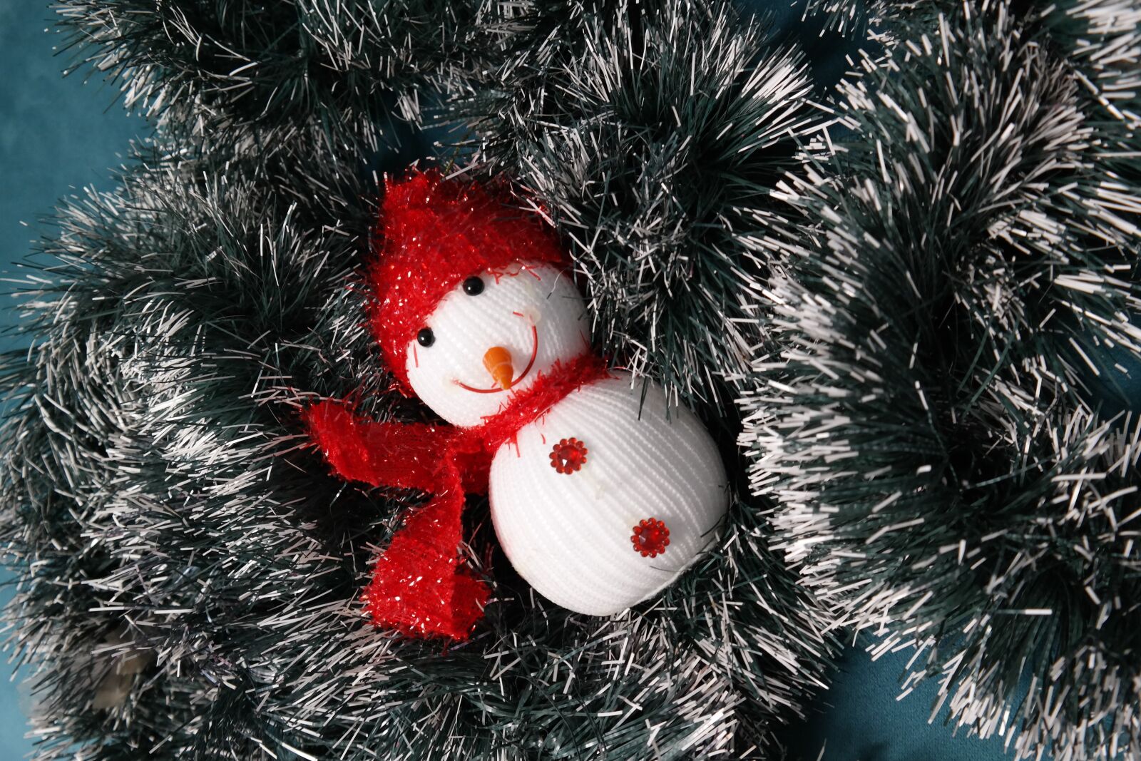 Samsung NX300 sample photo. Christmas, snowman, toys photography