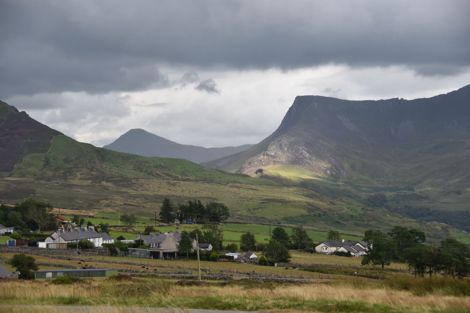 Nikon D5600 sample photo. Welsh mountains, wales, landscape photography