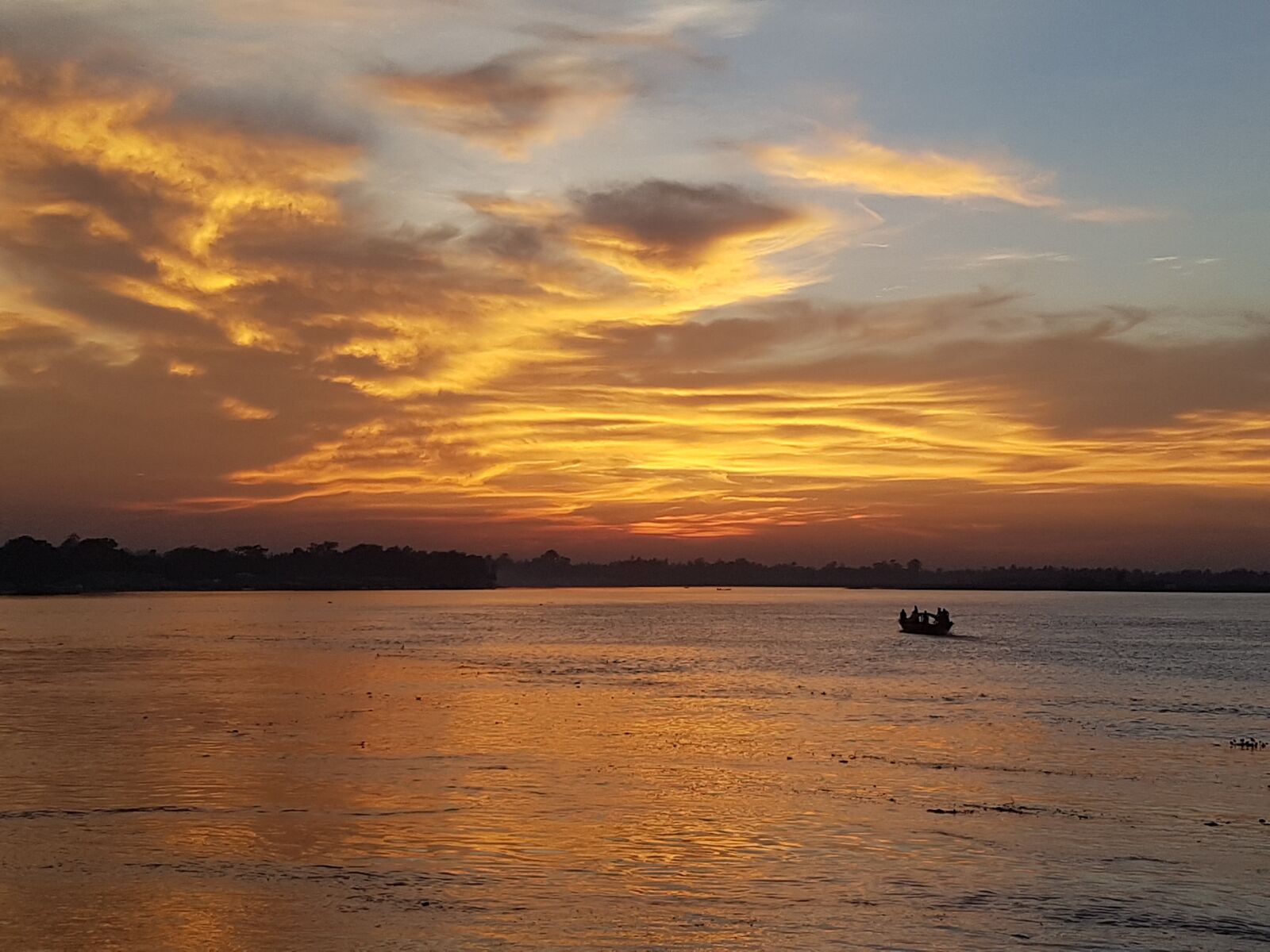 Samsung Galaxy S7 Edge sample photo. River, sky, cloud photography