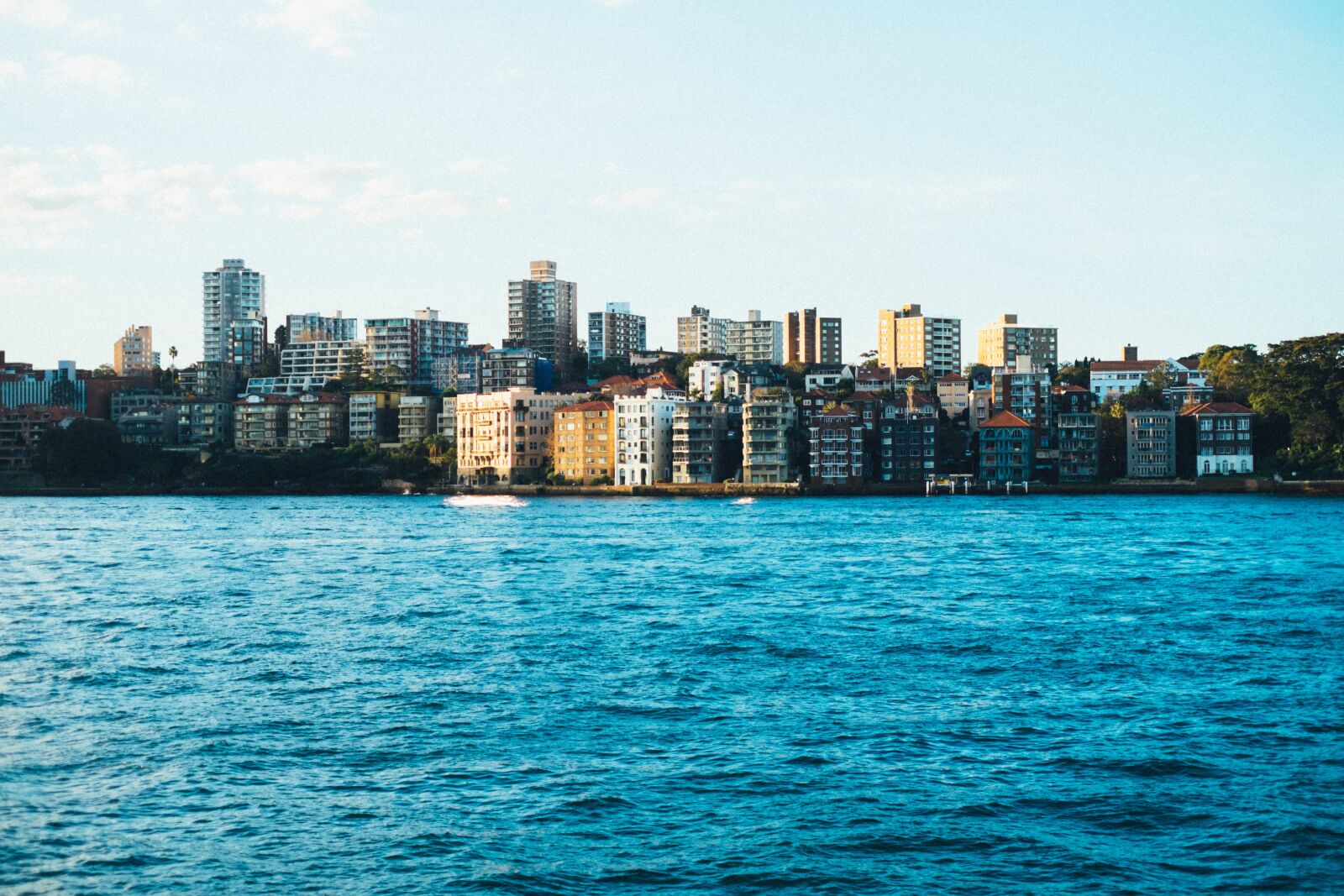 Fujifilm X-Pro1 sample photo. Water, buildings, skyline photography