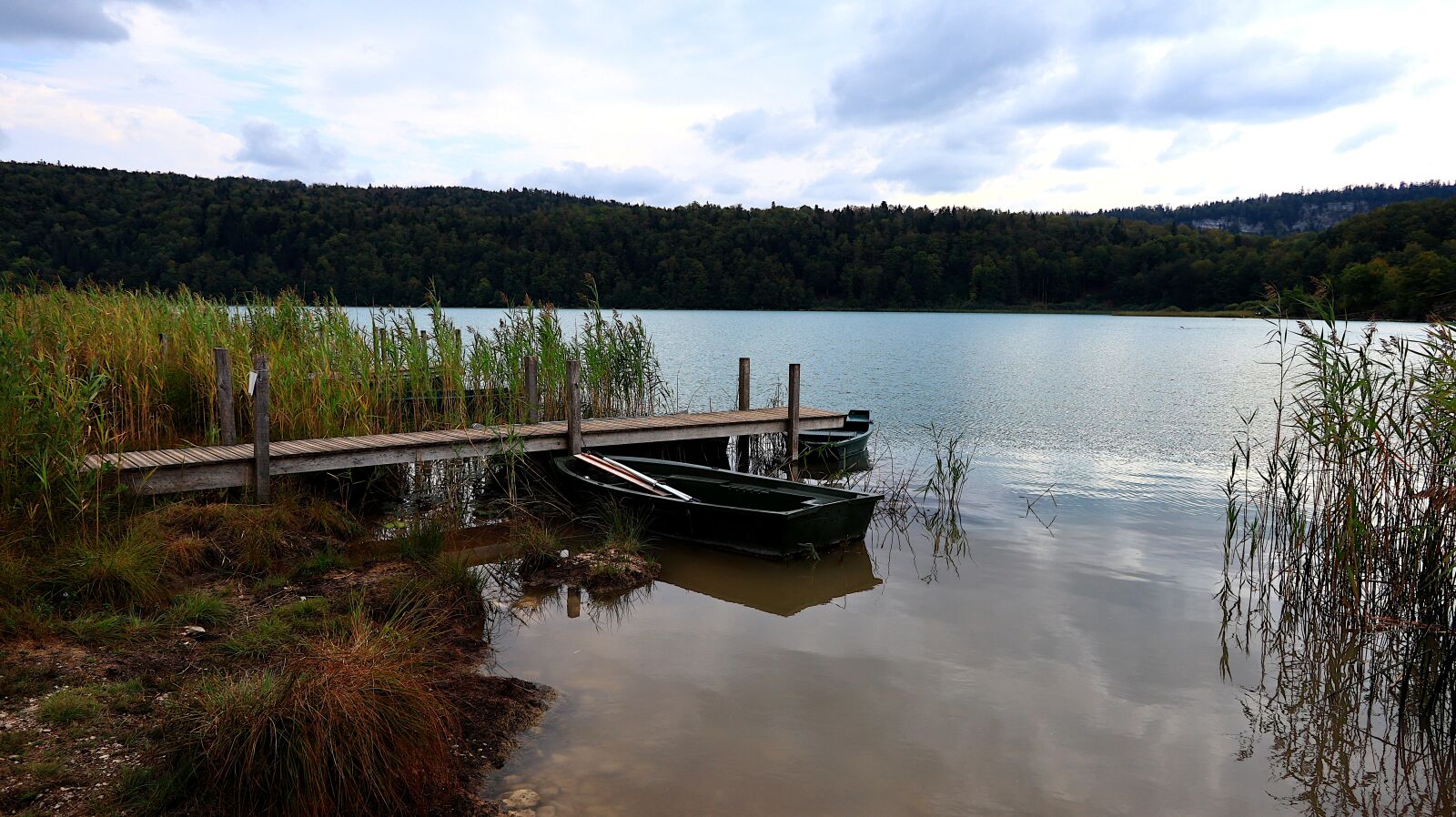 Canon PowerShot G1 X Mark III sample photo. Lake, water, pontoon photography