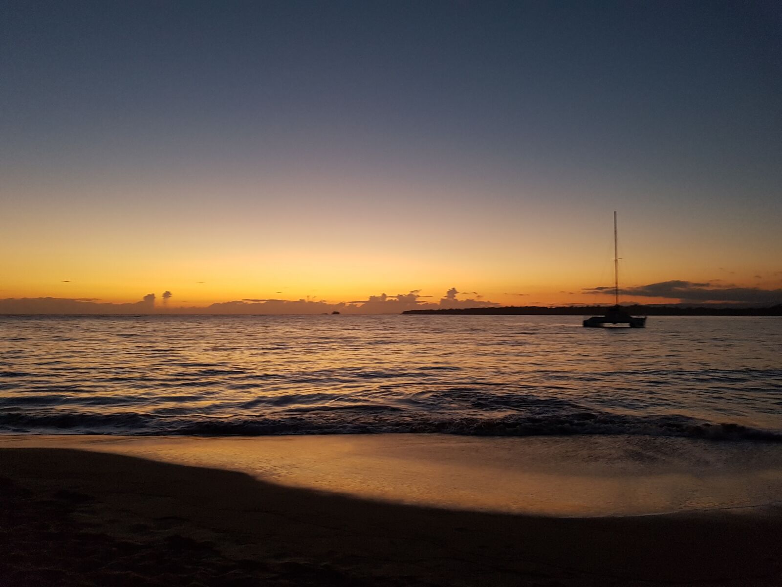 Samsung Galaxy S7 sample photo. Sunset, ocean, boat photography