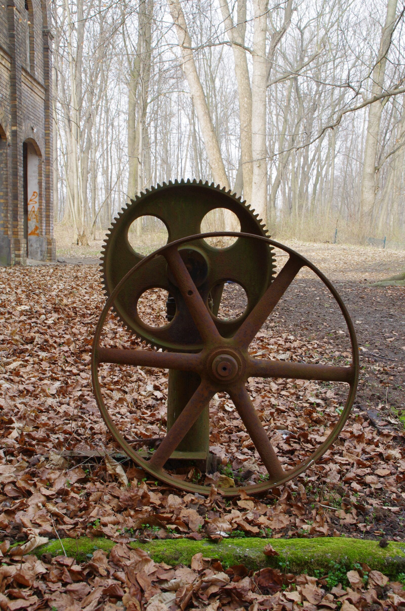 Pentax K-x sample photo. Industry, technology, fog photography