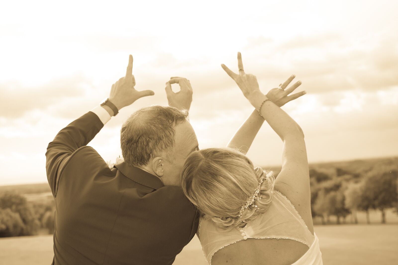 Nikon D7200 sample photo. Wedding, love, groom photography