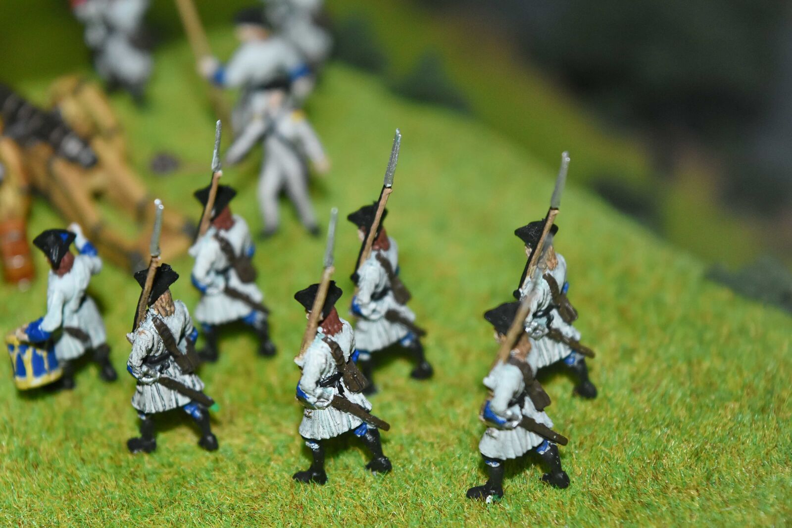 Nikon D5500 sample photo. Battlefield, reconstruction, solder, toys photography