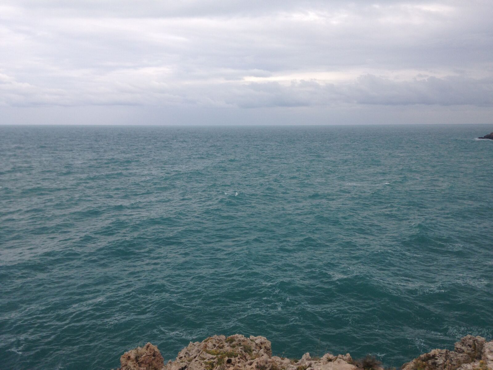 iPhone 5 back camera 4.12mm f/2.4 sample photo. Meer, sea, costa photography