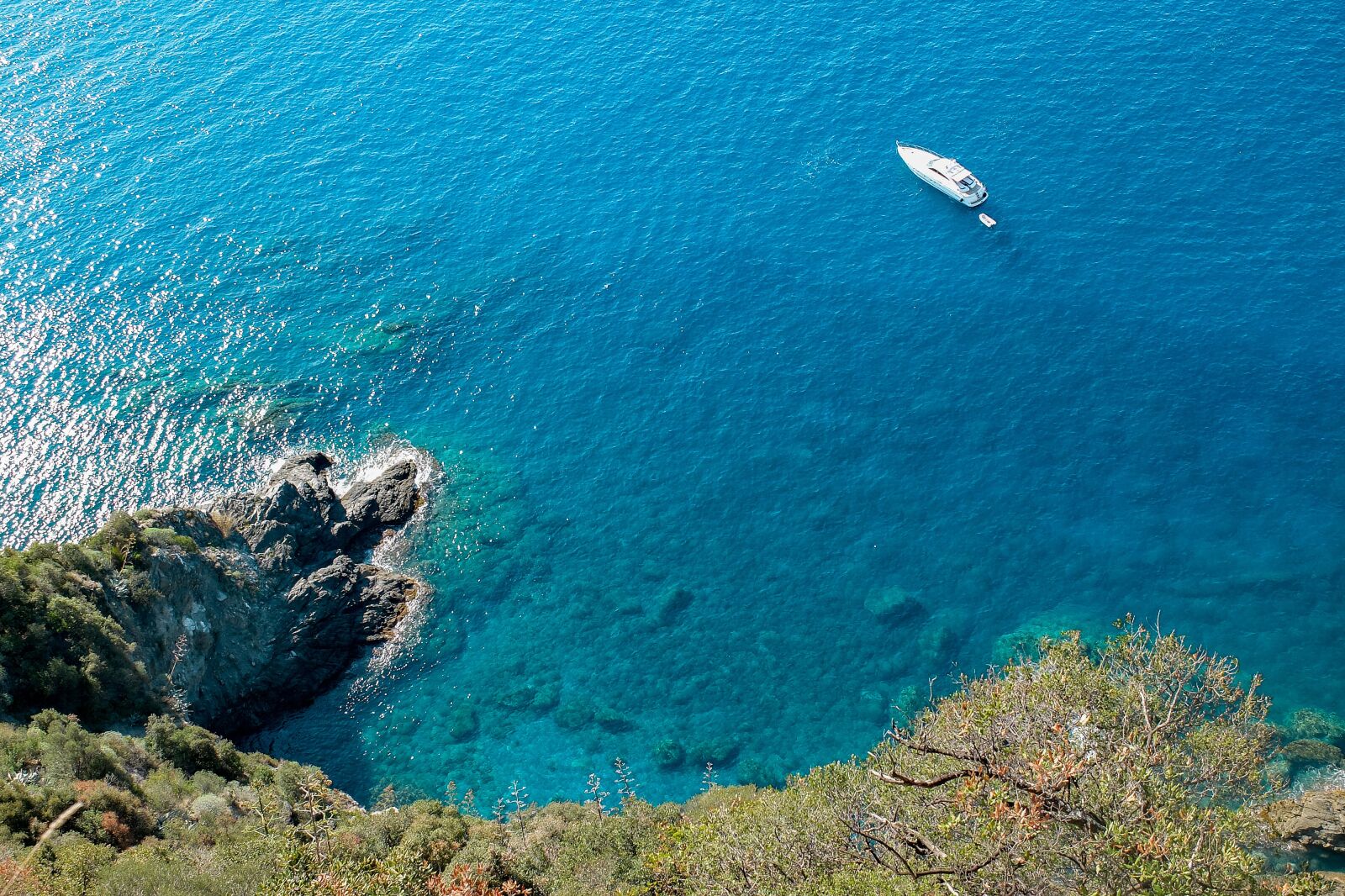 Fujifilm X30 sample photo. Sea, mediterranean, italian coast photography