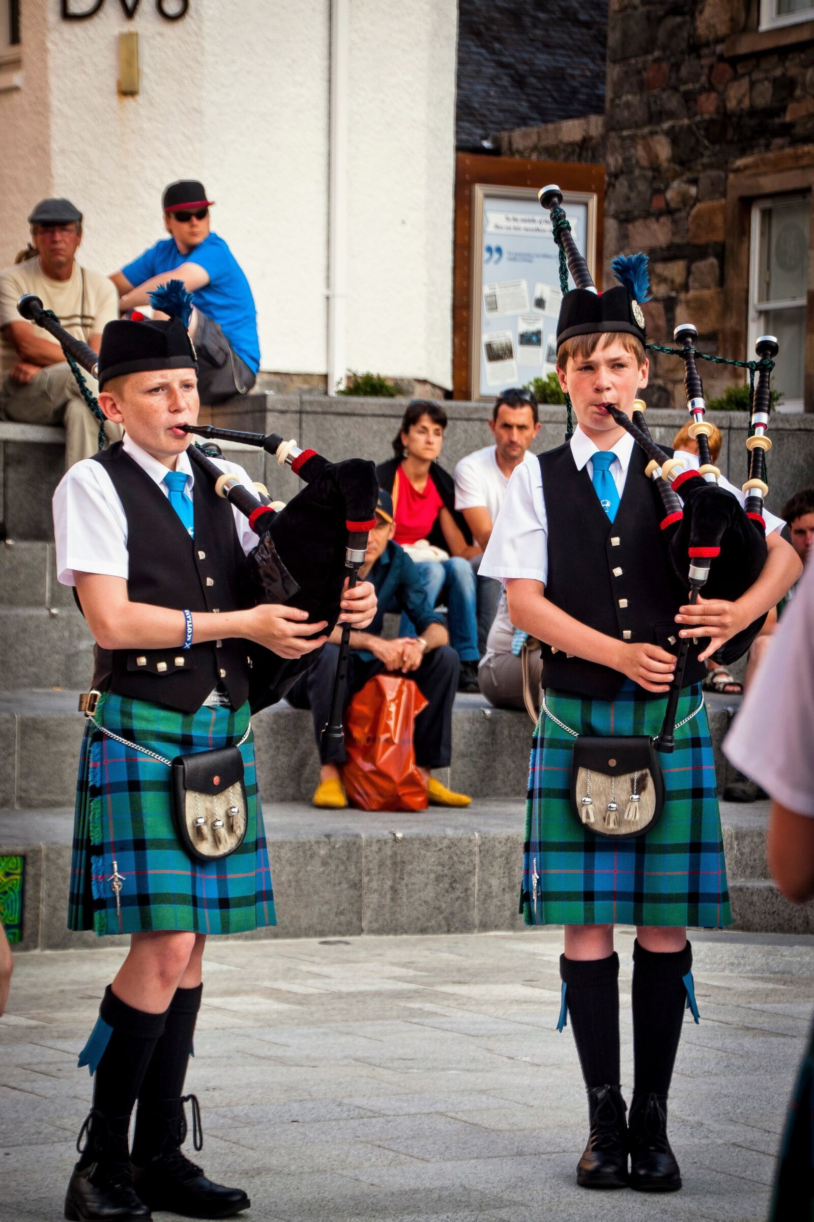 Nikon D5000 sample photo. Bagpipes, boys, scotland photography