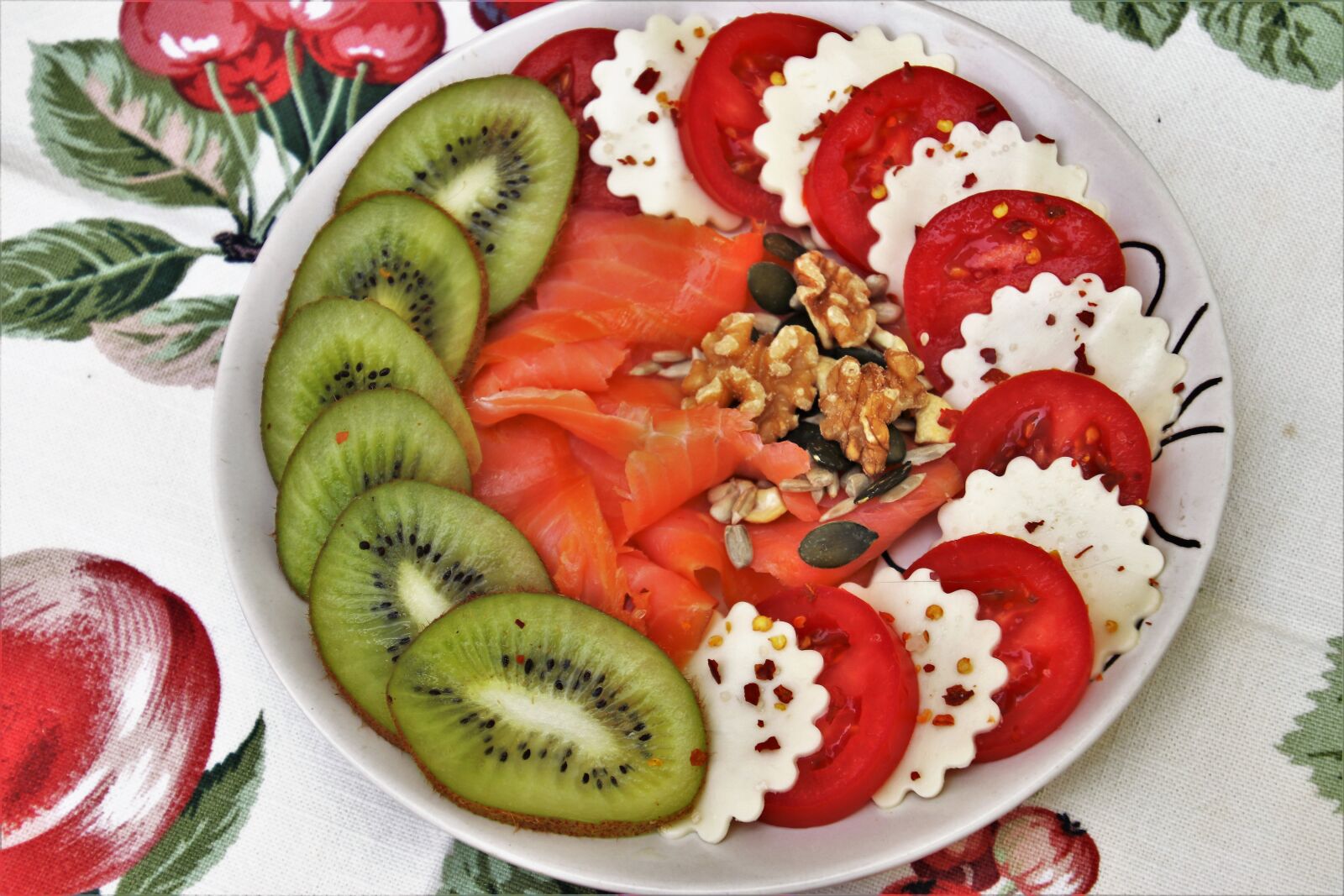 Canon EOS 80D sample photo. Fit, eating, fruit photography