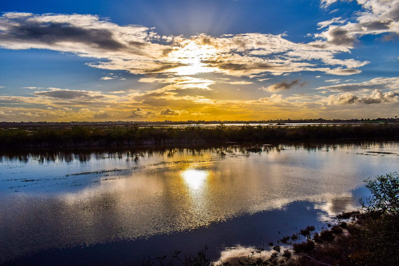 Nikon D3300 sample photo. Lake, sunset, water photography
