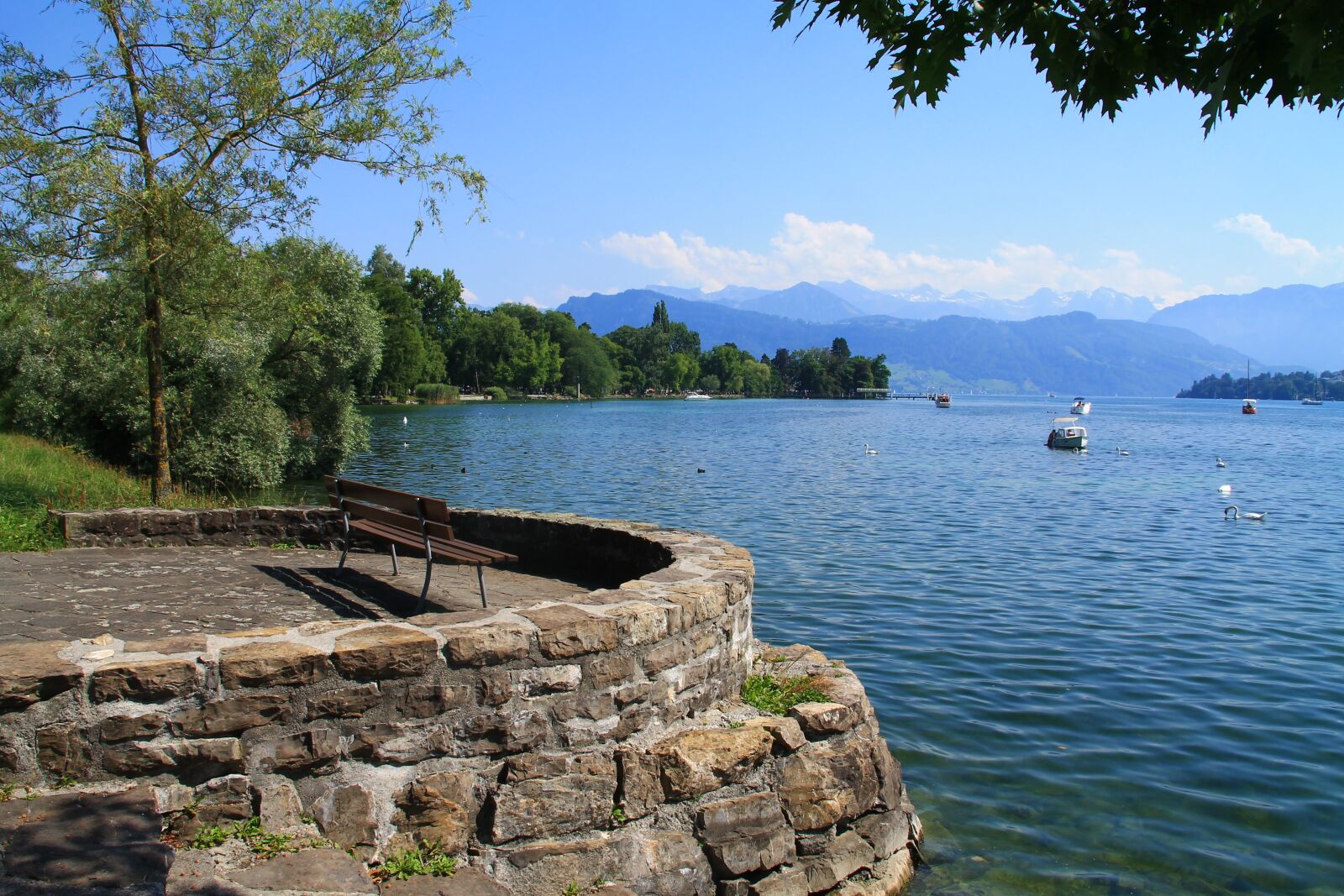 Canon EOS 1100D (EOS Rebel T3 / EOS Kiss X50) sample photo. Switzerland, lucerne, water photography