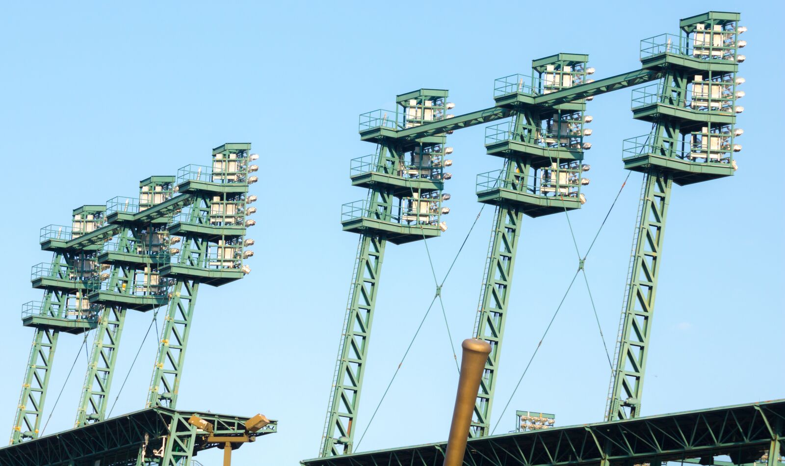 Canon EOS 750D (EOS Rebel T6i / EOS Kiss X8i) sample photo. Stadium lights, lights, stadium photography