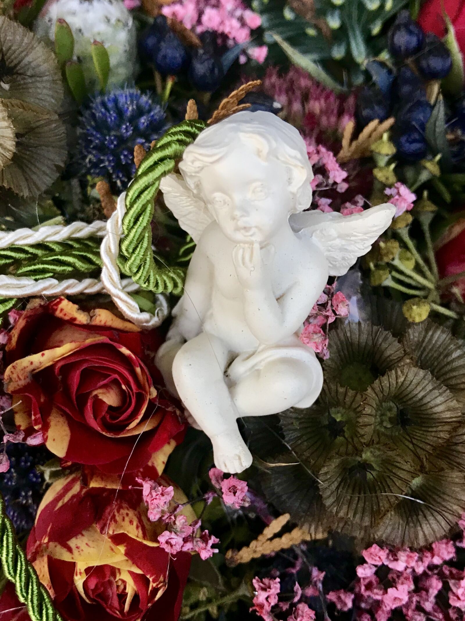 Apple iPhone 7 sample photo. Angel, angels, nostalgia photography