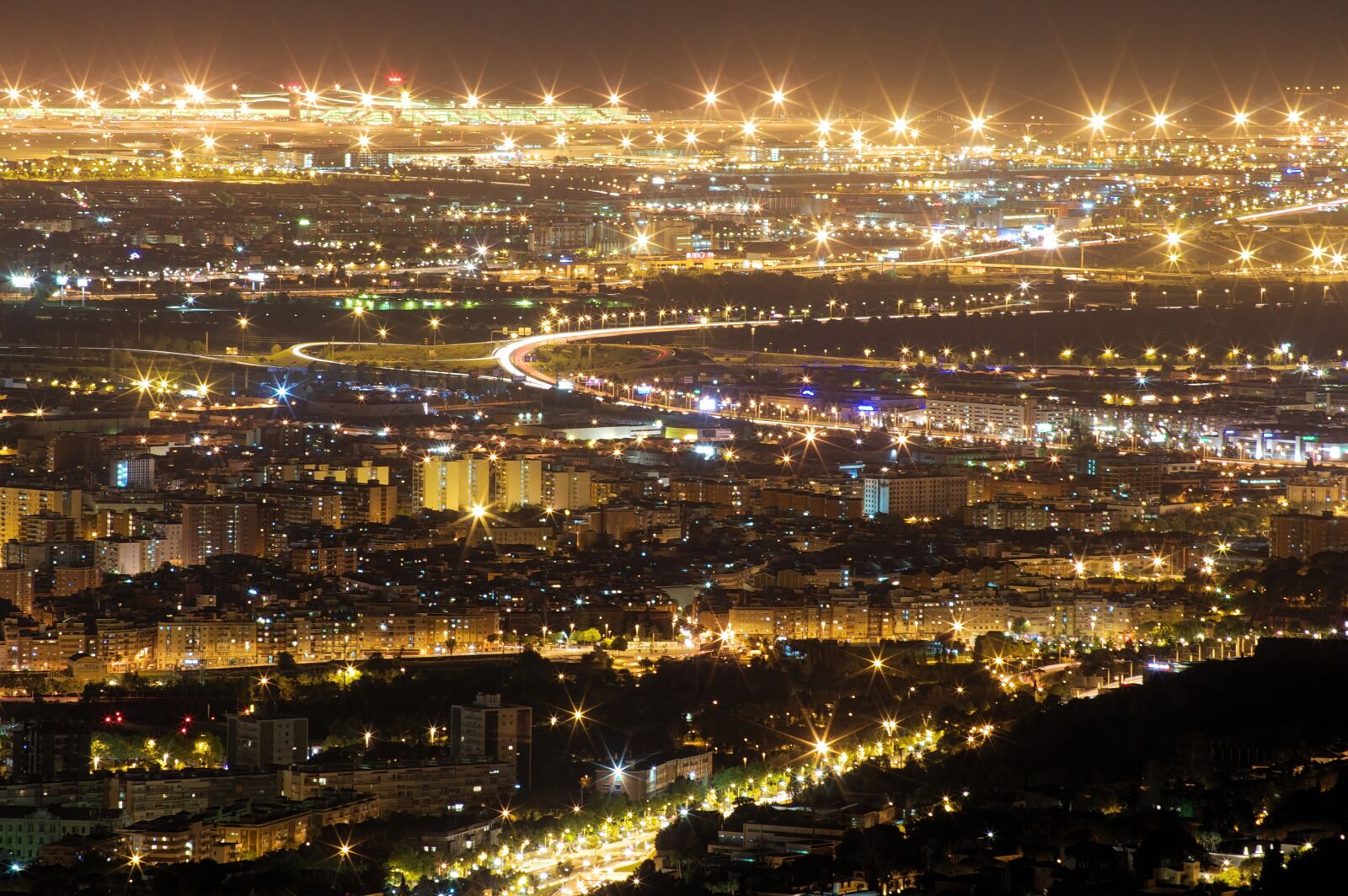 Nikon D90 sample photo. Barcelona, night, illuminated photography