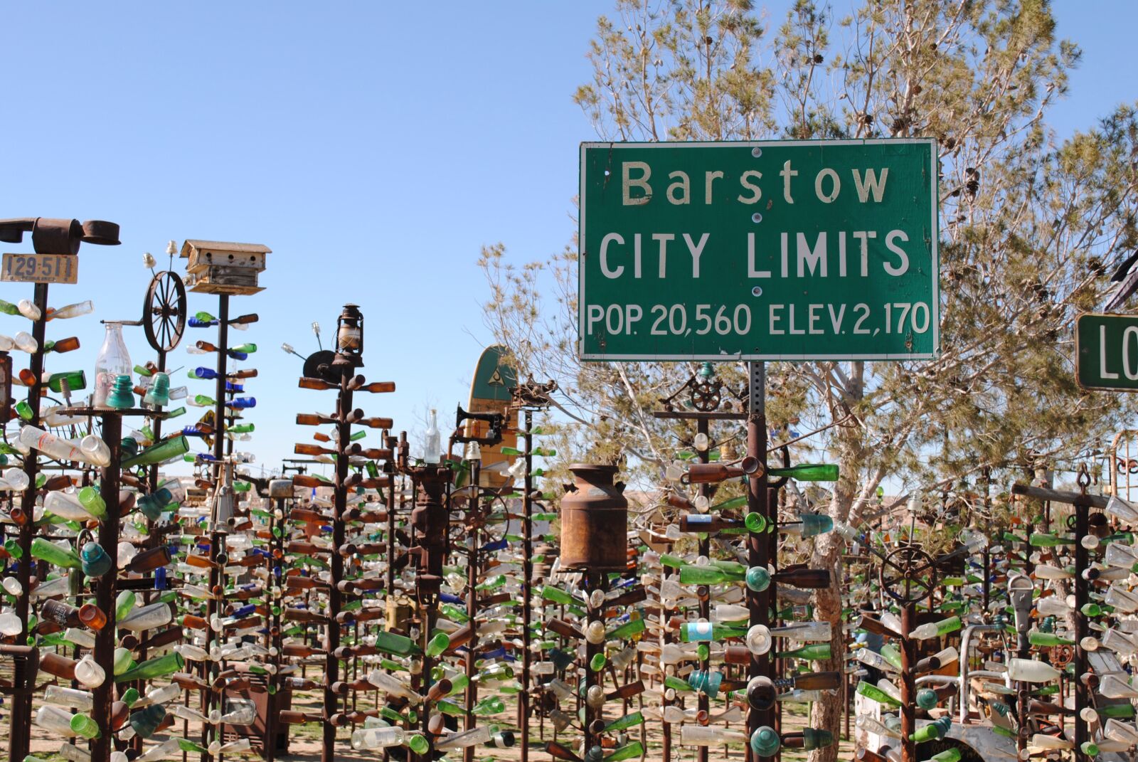 Nikon D3000 sample photo. Barstow, route 66, bottles photography