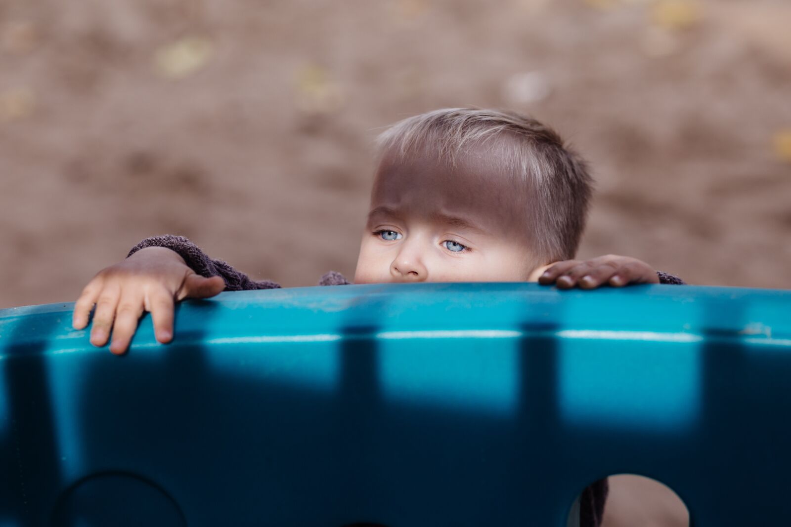 Canon EF 85mm F1.8 USM sample photo. People, activity, autumn photography