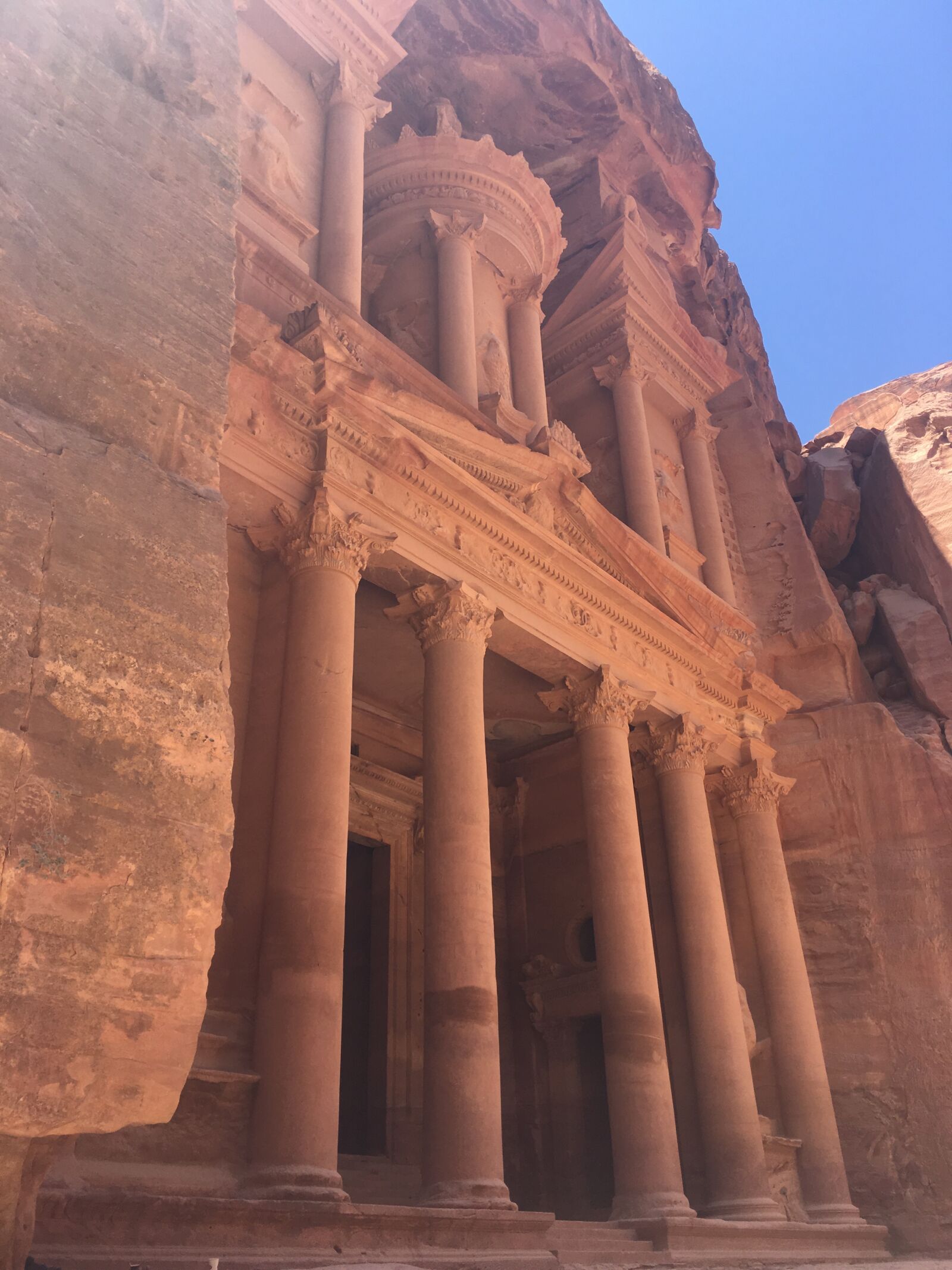 iPhone 6s Plus back camera 4.15mm f/2.2 sample photo. Petra, treasury, jordan photography
