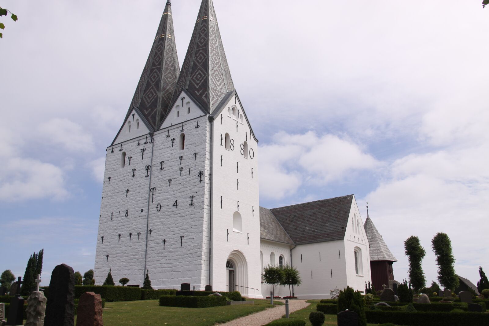 Canon EOS 50D sample photo. Church, towers, twin photography