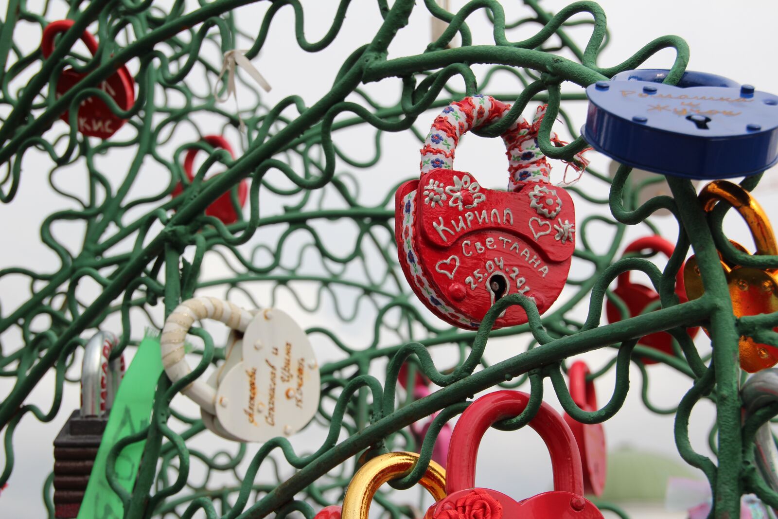 Canon EOS 600D (Rebel EOS T3i / EOS Kiss X5) sample photo. Love locks, padlock, love photography