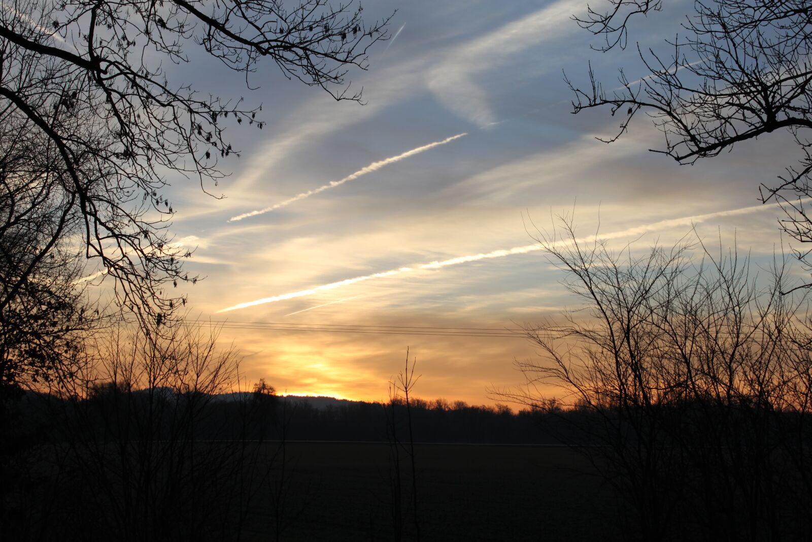 Canon EOS 500D (EOS Rebel T1i / EOS Kiss X3) sample photo. Morning, morning light, sunrise photography