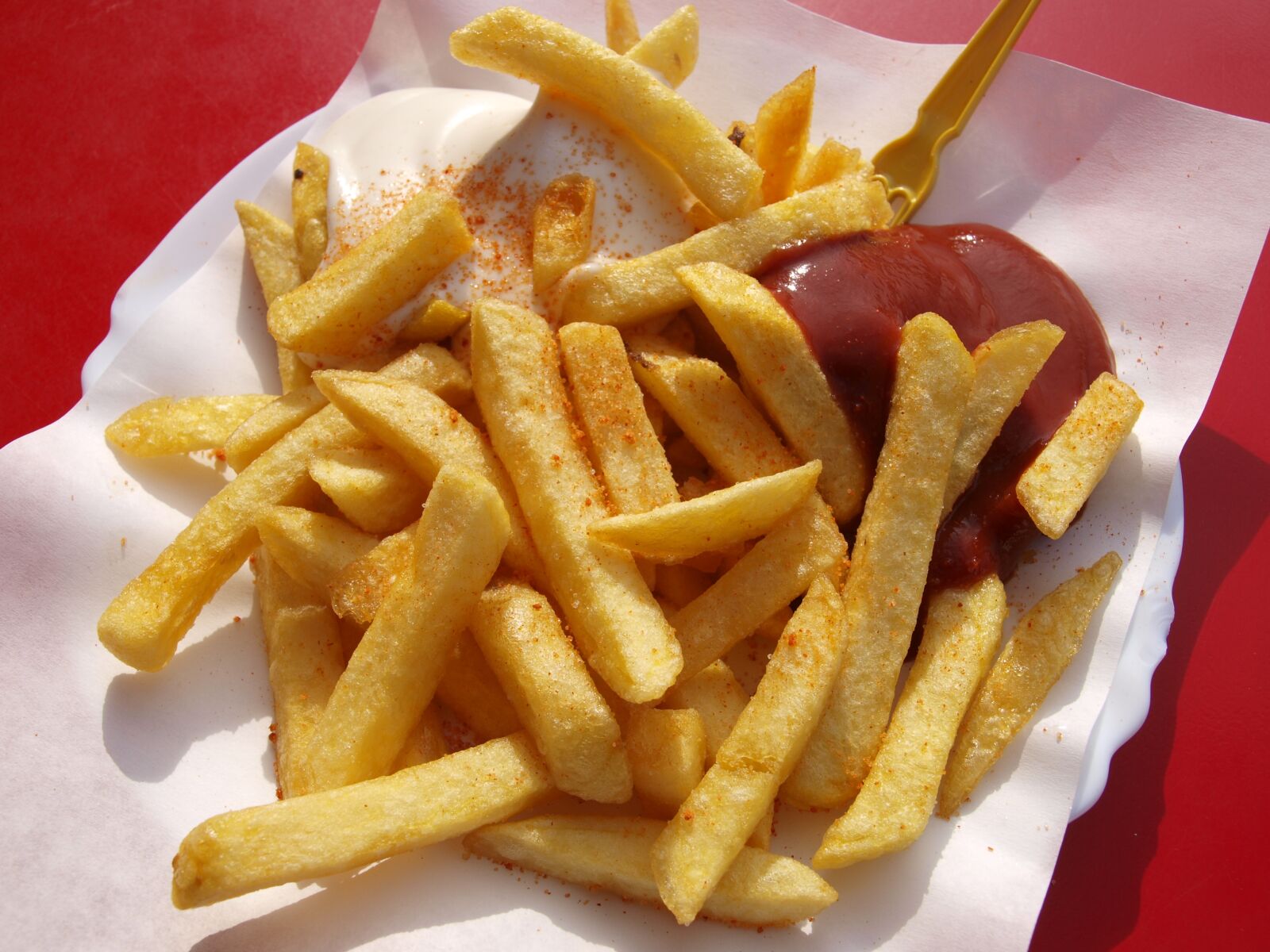 Olympus E-420 (EVOLT E-420) sample photo. Fast food, food, french photography