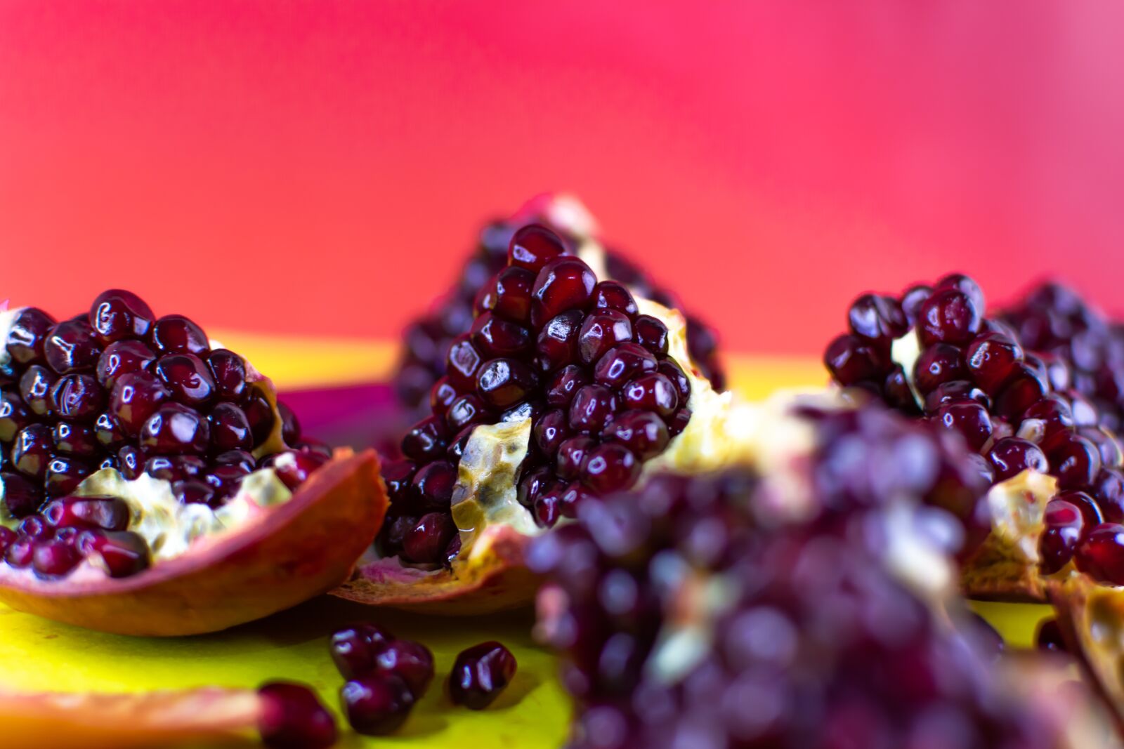 Nikon D5200 sample photo. Pomegranate, nature, sliced photography