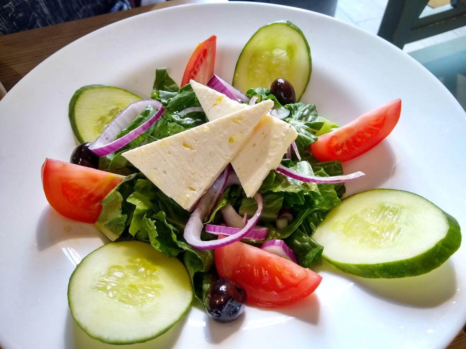 Motorola moto g(6) sample photo. Salad, cucumber, tomato photography