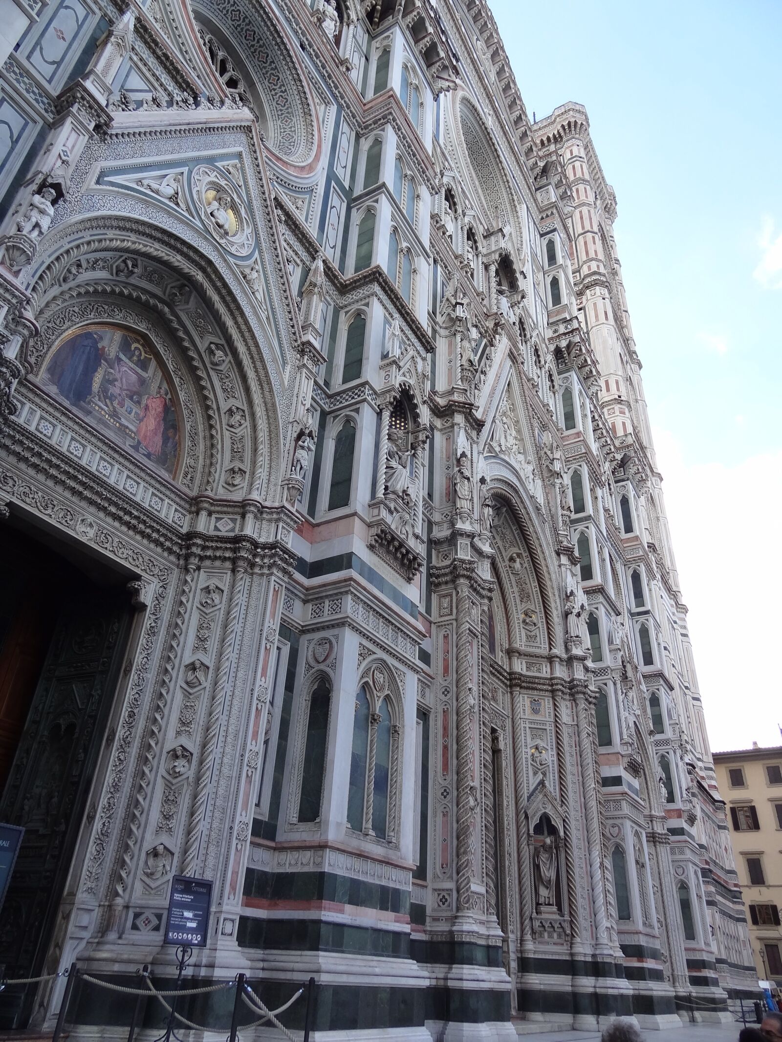 Sony Cyber-shot DSC-HX9V sample photo. Florence, cathedral, santa photography