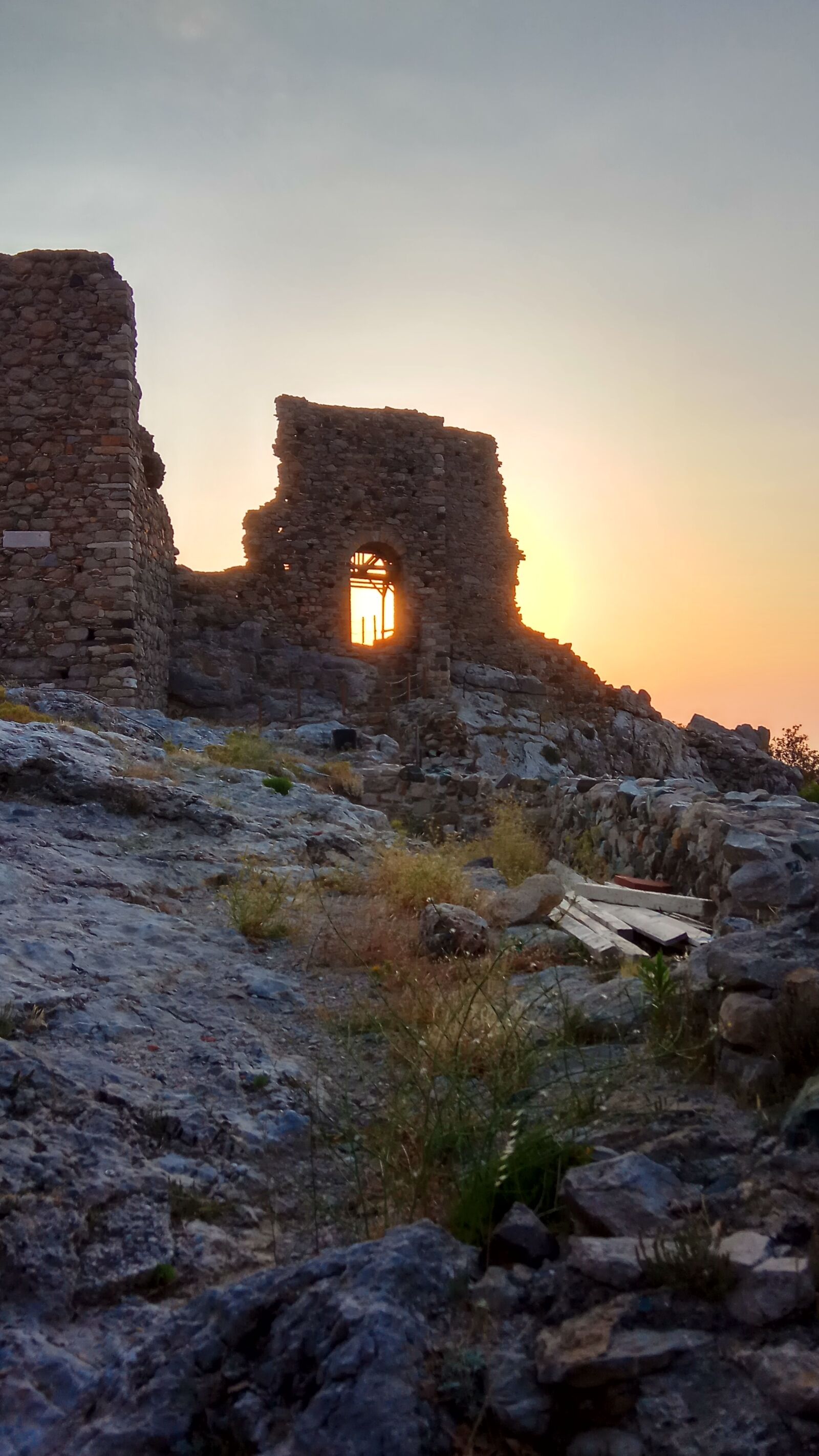 Xiaomi Redmi Note 4 sample photo. Ruine, ruins, ruin photography