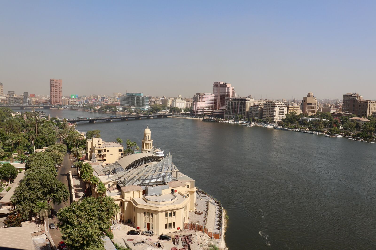 Canon EOS 800D (EOS Rebel T7i / EOS Kiss X9i) + Canon EF-S 18-55mm F4-5.6 IS STM sample photo. Nile river, cairo, nile photography