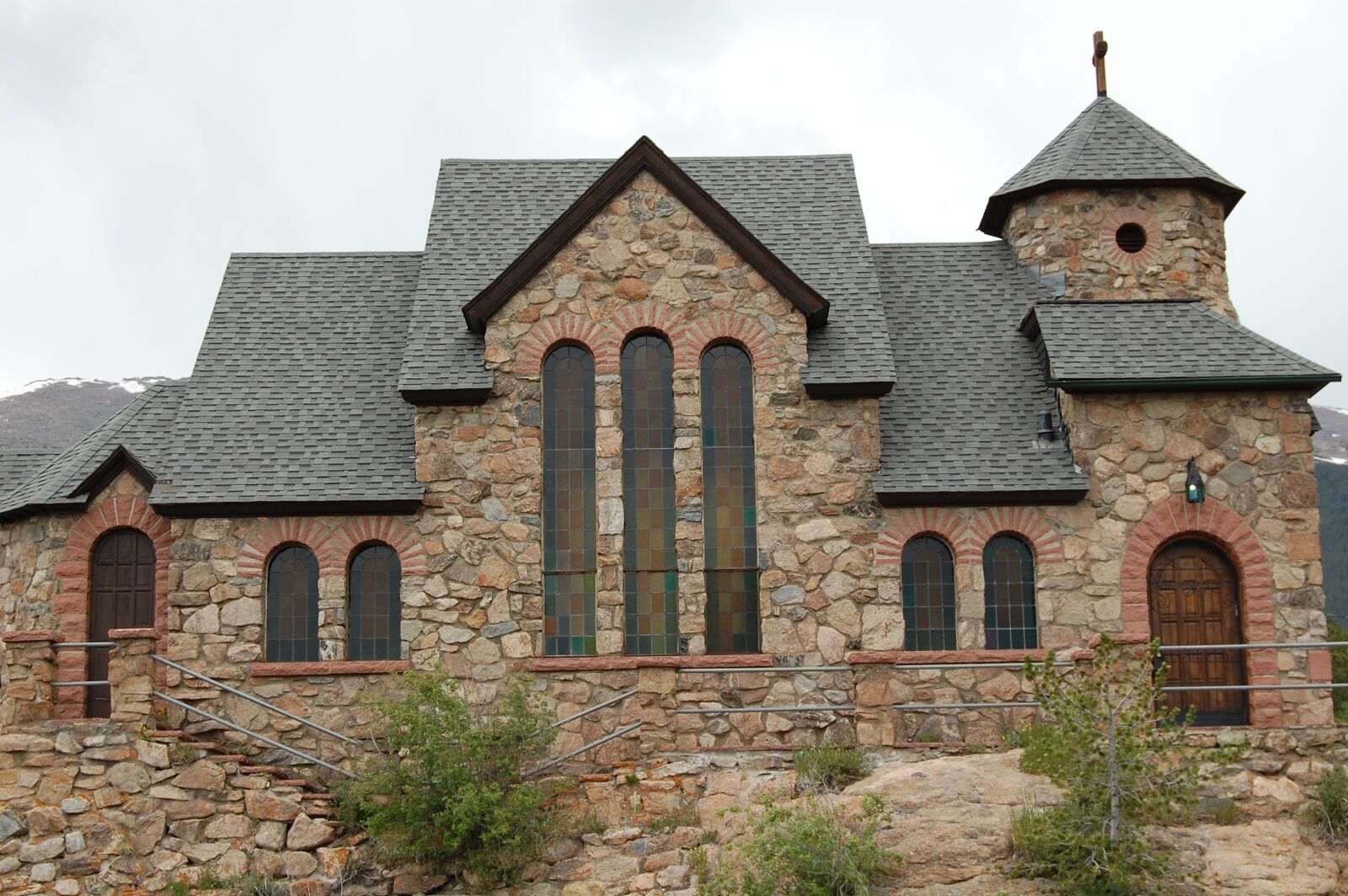 Nikon D40 sample photo. Church, stone, architecture photography