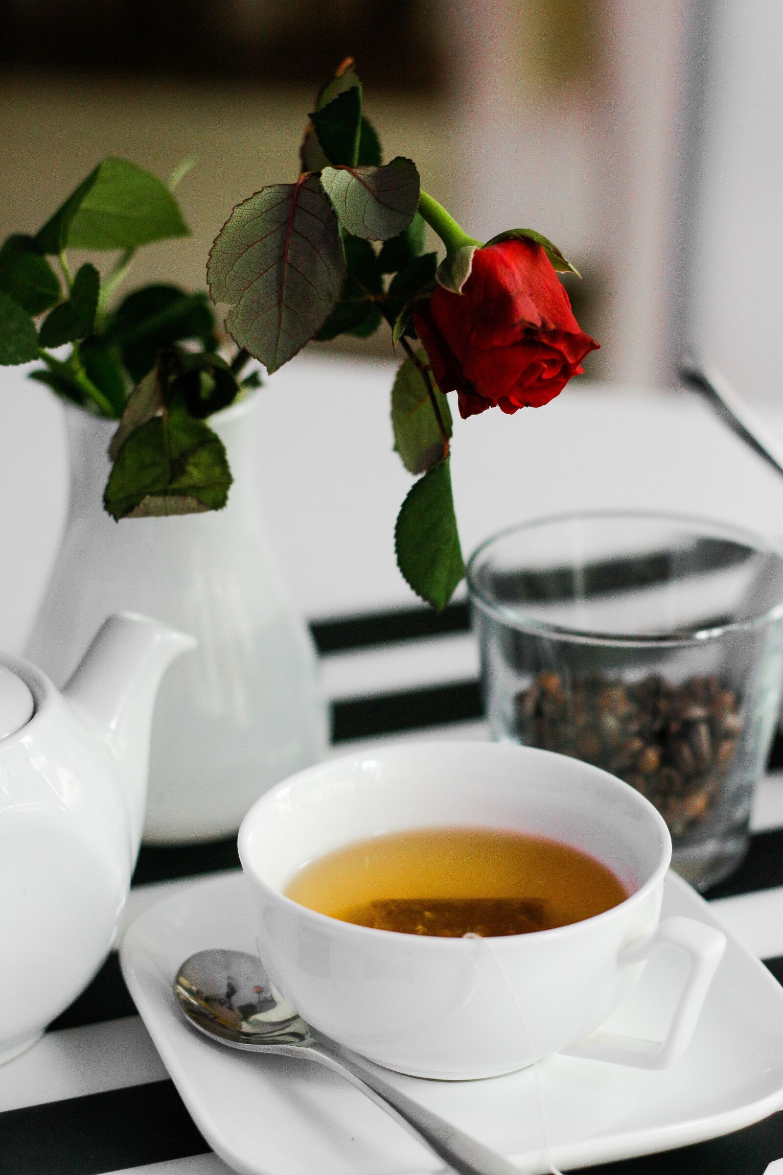 Canon EOS 70D + Canon EF 50mm F1.8 II sample photo. Tea, coffee, teacup photography