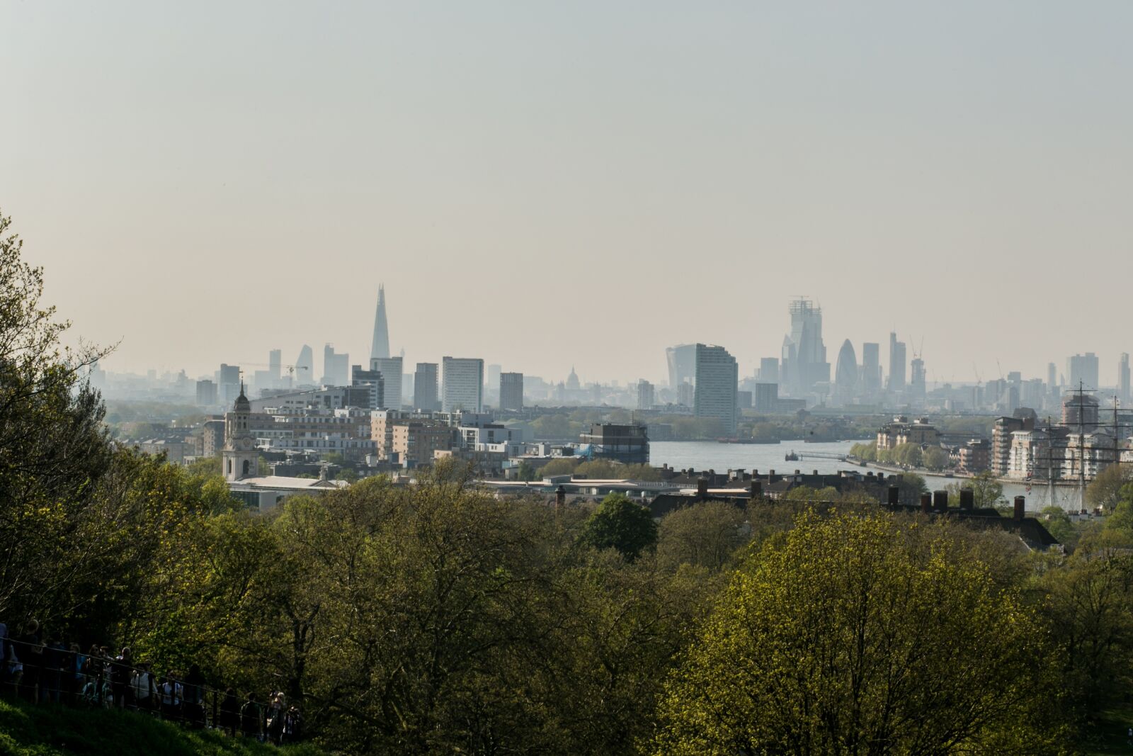 Canon EOS 6D + Canon EF 85mm F1.8 USM sample photo. Skyline, london, skyscrapers photography
