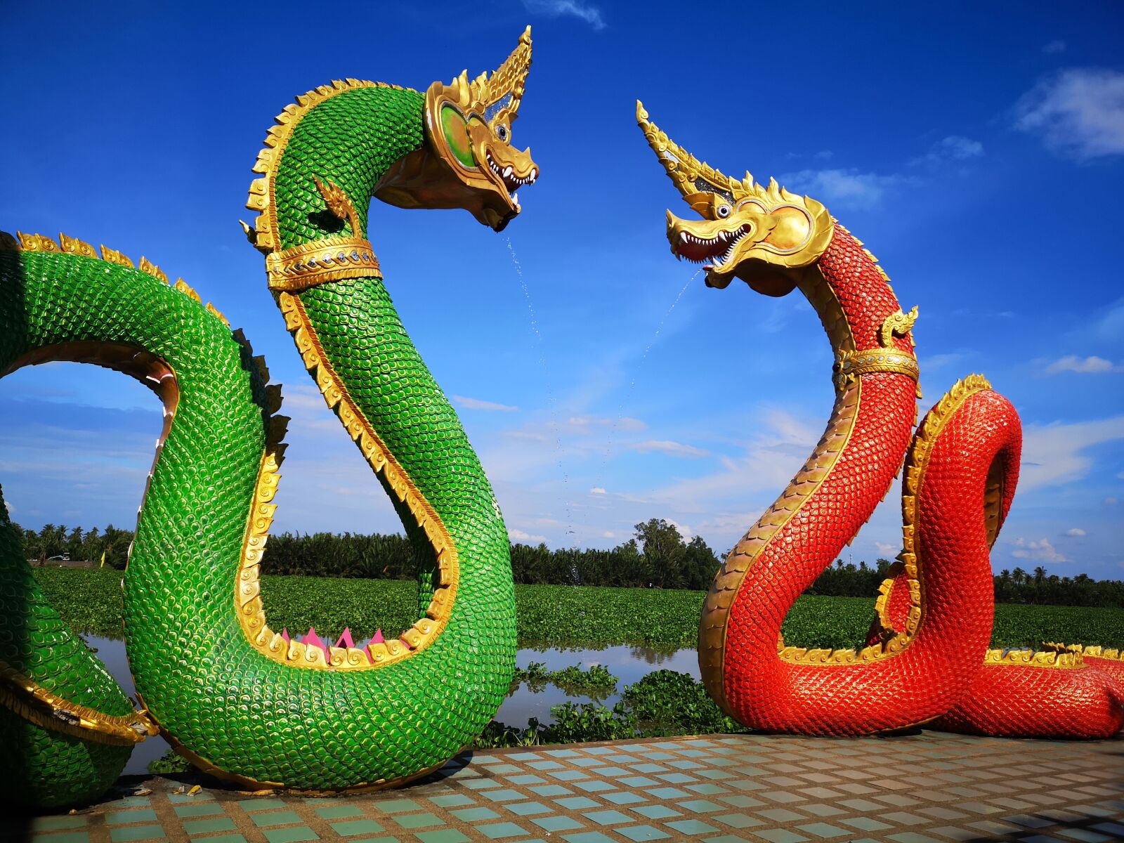 HUAWEI CLT-L29 sample photo. Thailand, dragon, this weapon photography