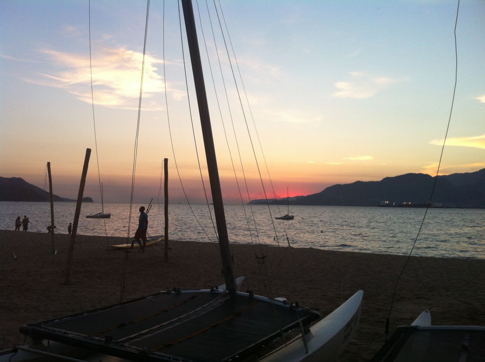Apple iPhone 4 sample photo. Sunset, beach, mar photography